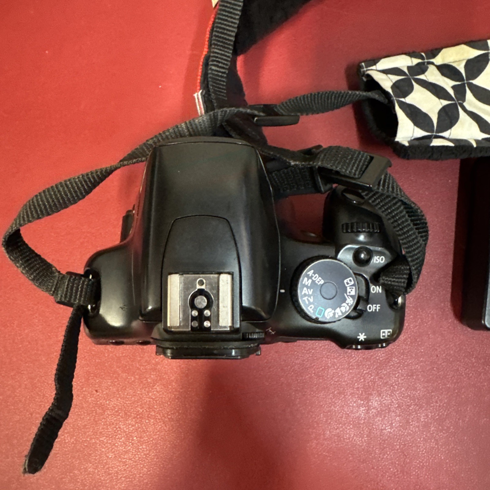 Canon EOS Rebel XSi 12.2MP Digital SLR DSLR Camera