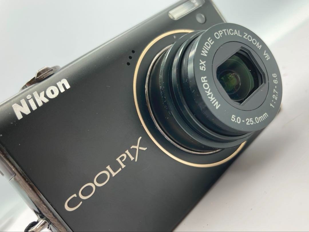 Nikon COOLPIX S640 Black Digital Camera 12.2MP 2.7in TFT Compact Exc+++++