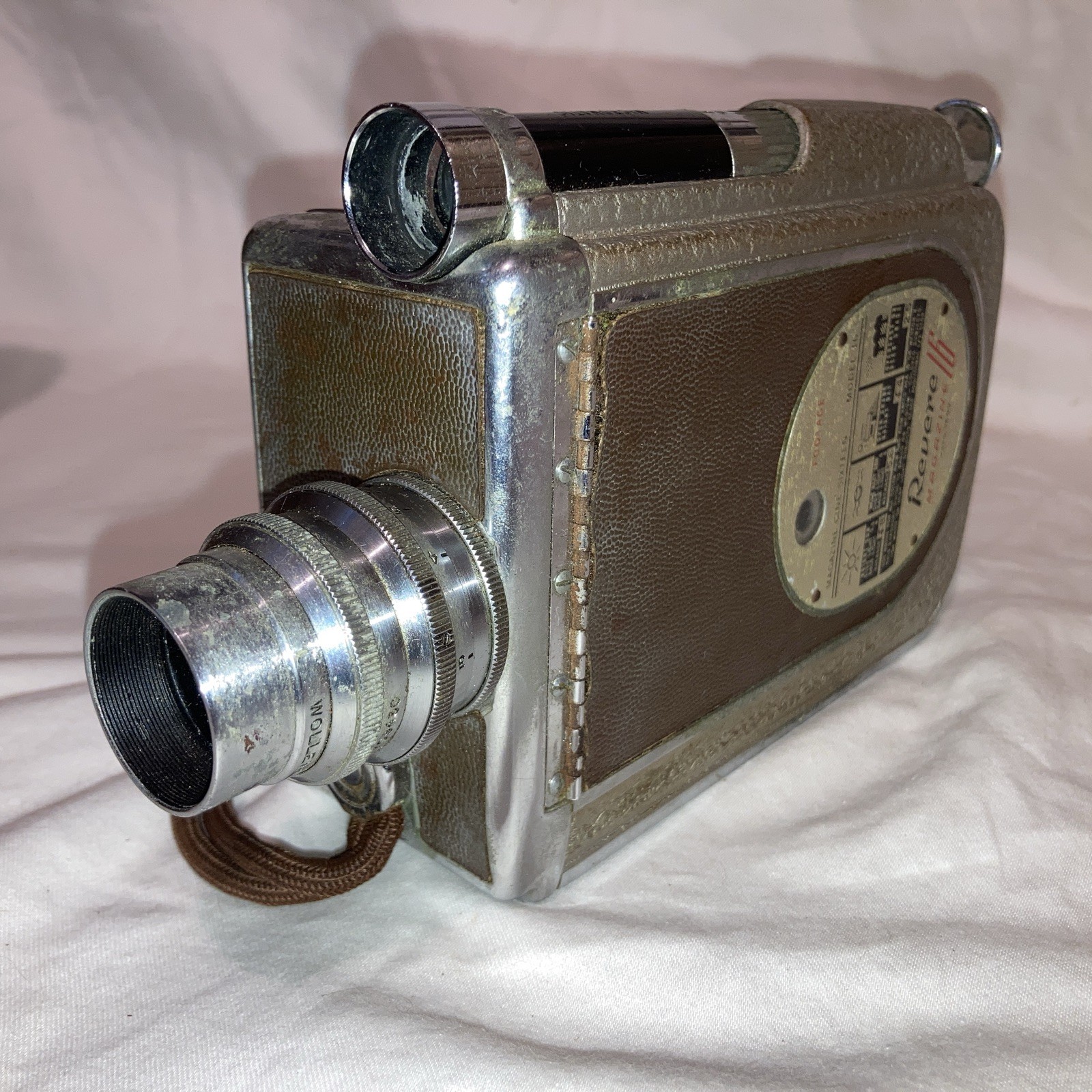 Vtg Revere 16mm Magazine Load Film Movie Camera 1940’s-1950’s w/ Case Untested