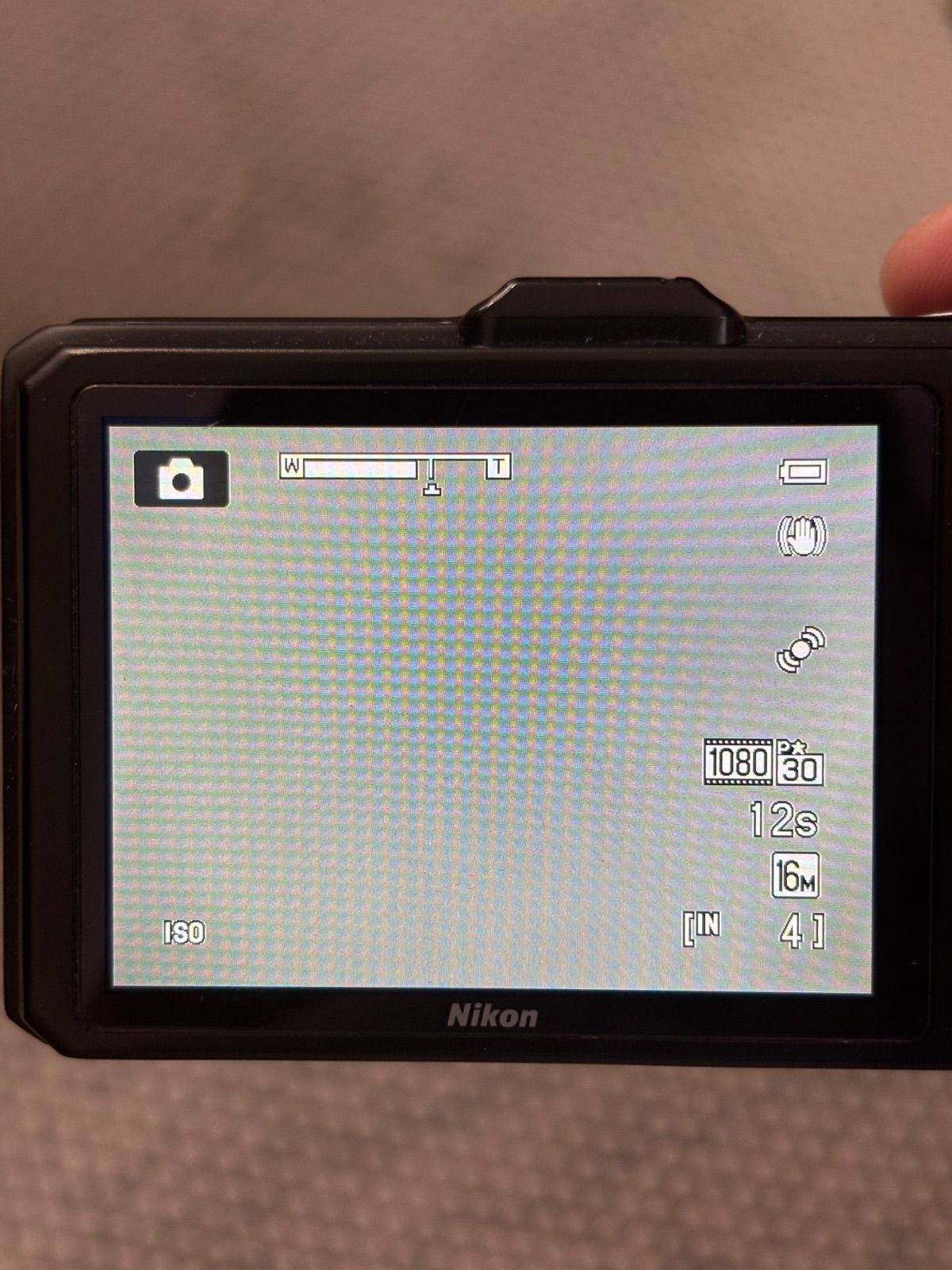 Nikon Coolpix S9300 16MP 18x optical zoom digital camera AC100-240V