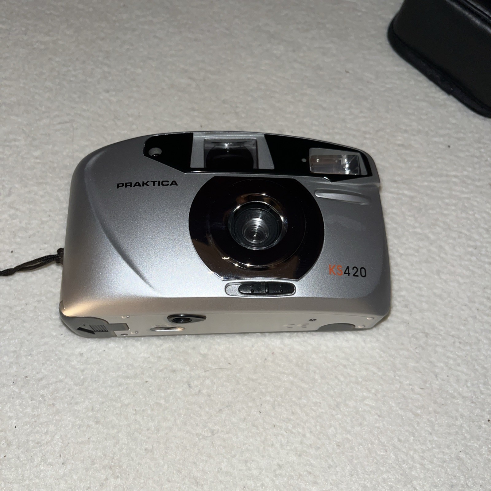 Praktica KS420 Focus Free 35mm Film Camera – Never Used With Case