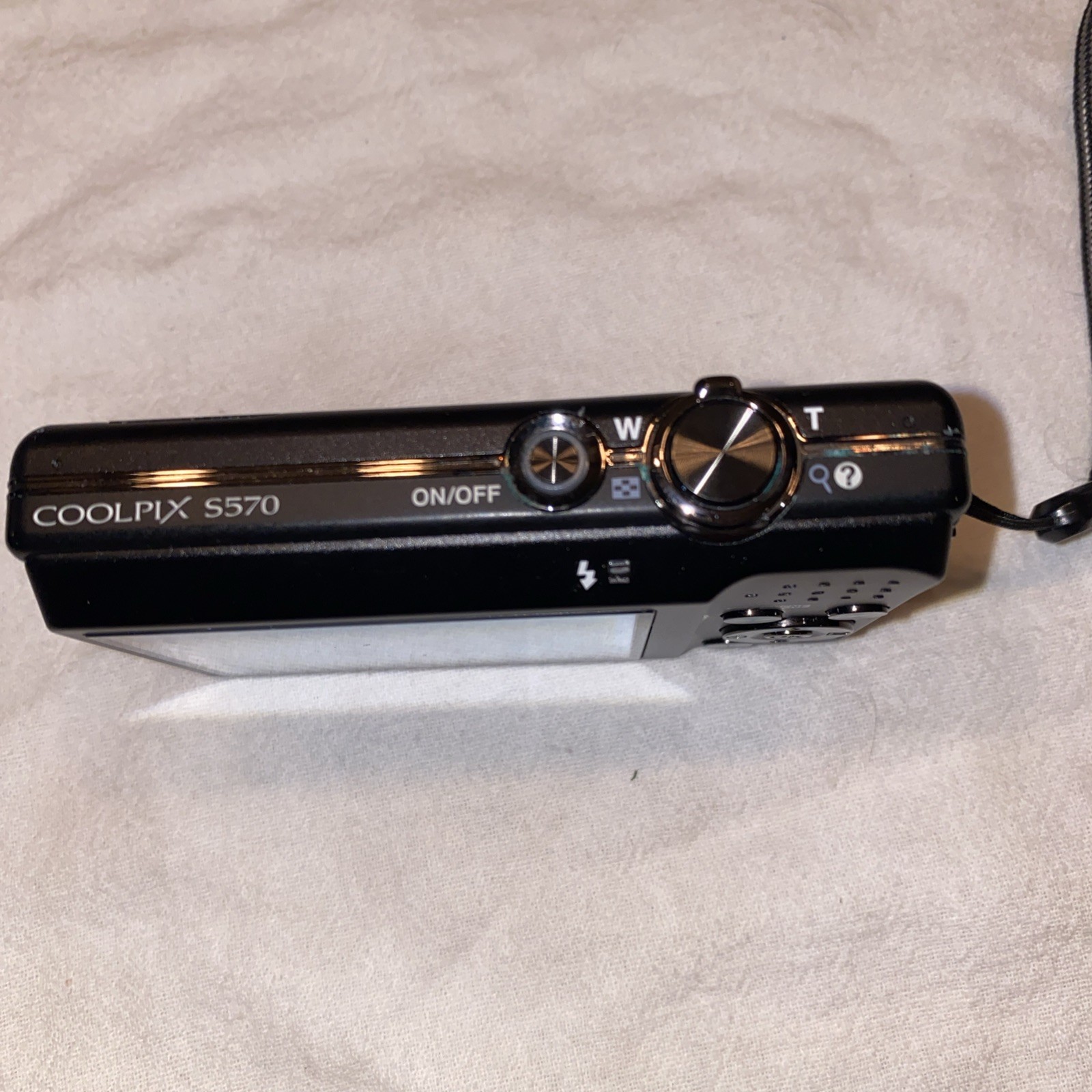Nikon COOLPIX S570 Digital Camera | 12.0MP | TESTED, Battery, Charger Nice