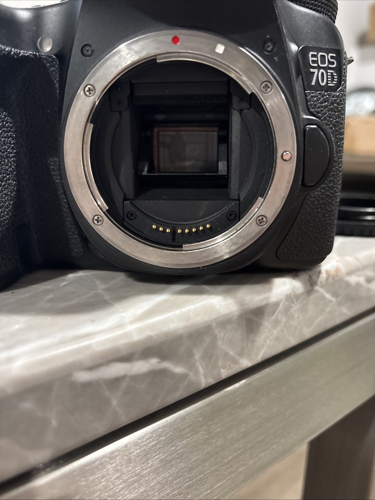 Canon EOS 70D 20.2MP Digital SLR Camera Blk Body Only Defective Parts No Battery