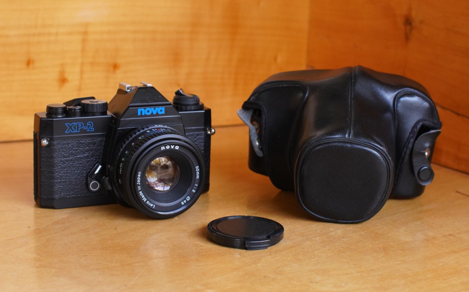 Nova XP2 35mm Film Camera w/ Fast 50mm F2.0 Lens Working KT