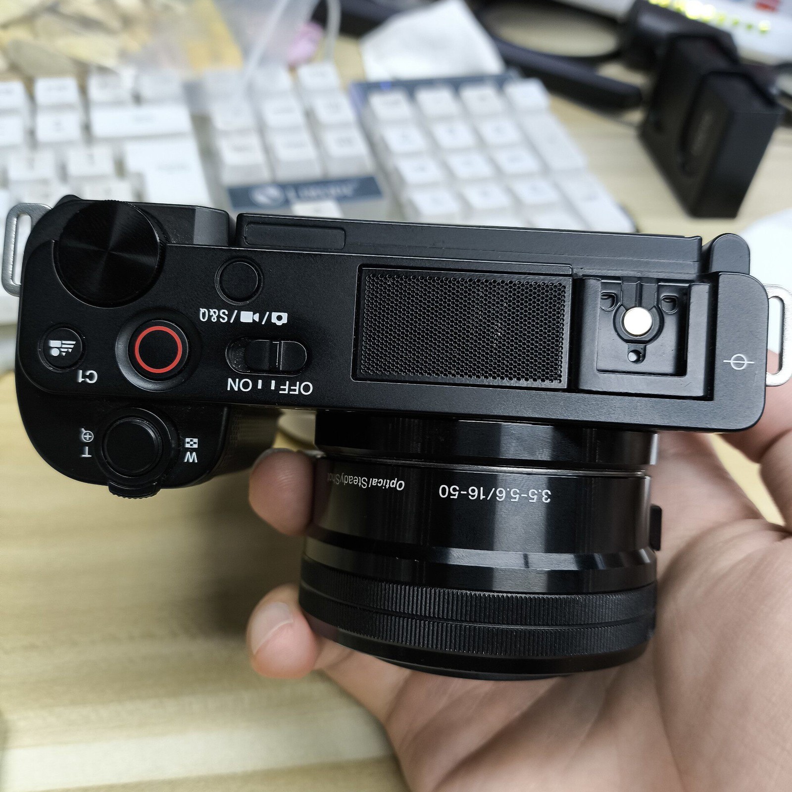 Sony Alpha ZV-E10 Mirrorless Vlog Camera 4K Video Recording Built-in Wi-Fi