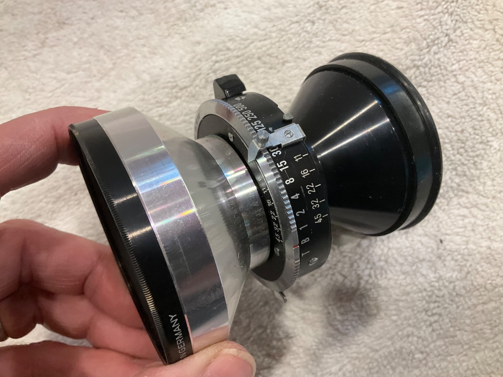 Schneider-Kreuznach Super-Angulon 90mm f/8 Large Format Lens – Copal 0 Shutter