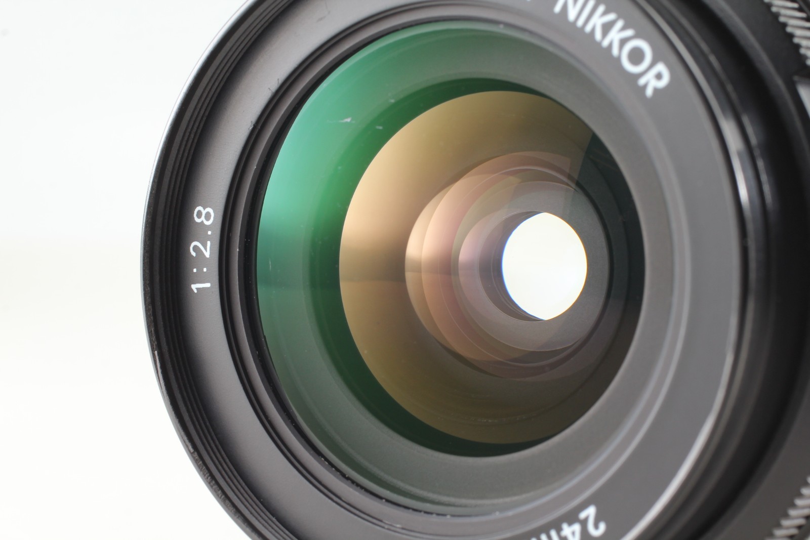 NEAR MINT Nikon AF Nikkor 24mm f2.8 Wide Angle Prime AF Lens From JAPAN