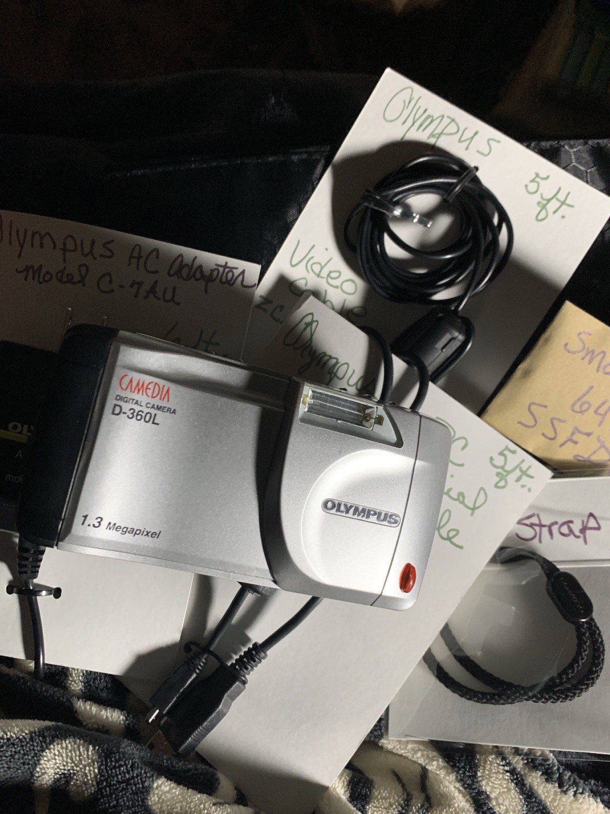 8pc Bundle! Olympus Camedia D-360L 1.3 Megapixel Digital Camera +++ TESTED
