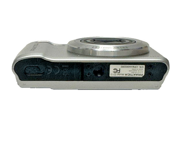 Praktica Luxmedia Z212 12x Optical Zoom Digital Camera Used No Battery