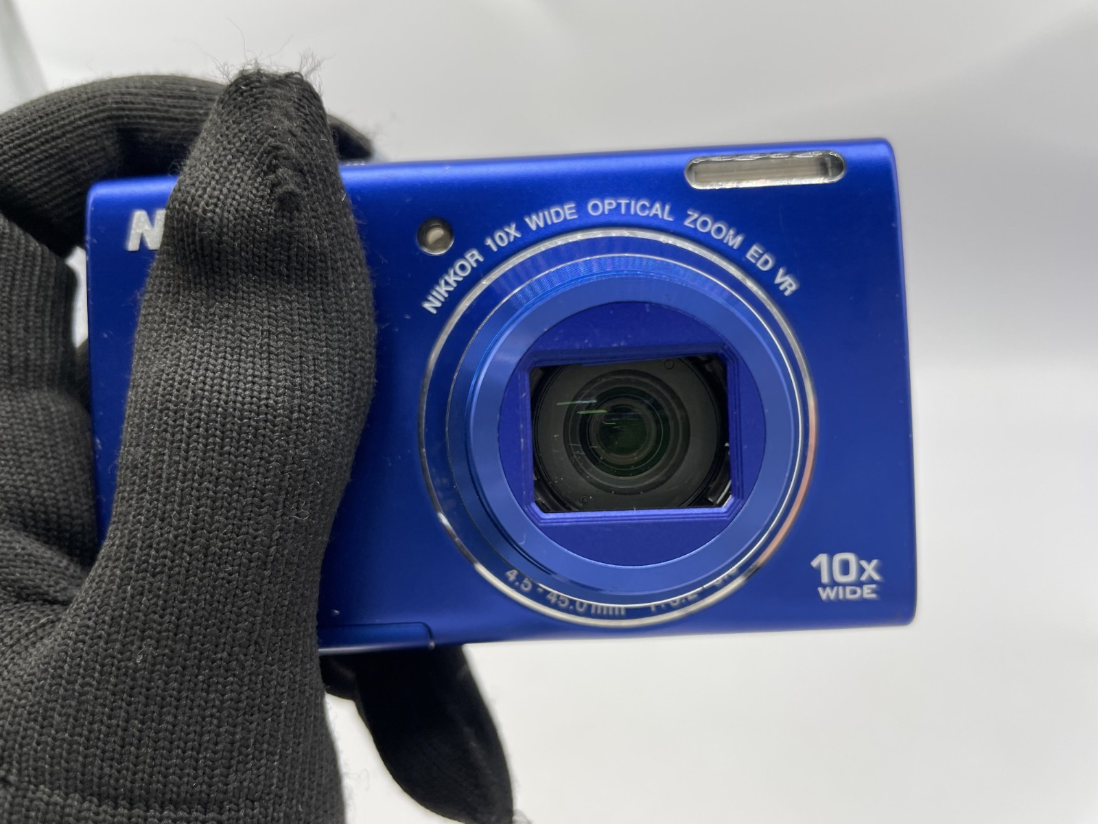 Excellent Nikon COOLPIX S6200 16.0MP Digital Compact Camera silver 0460