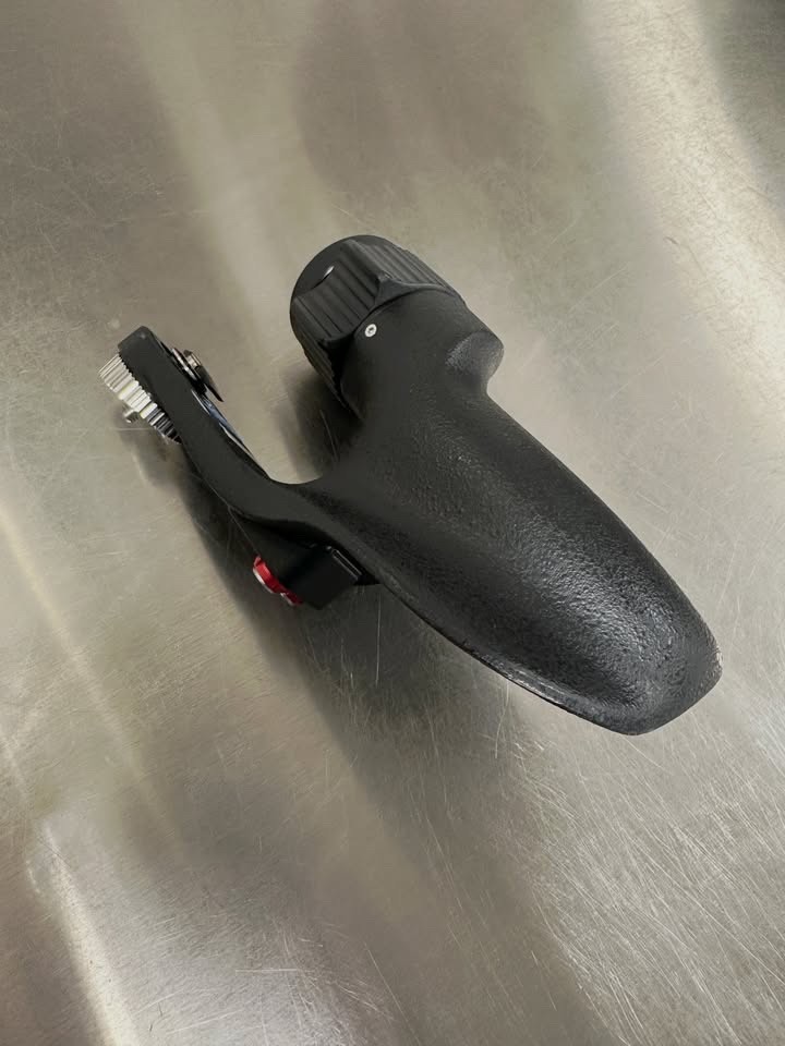 Arri Master Grip – R-handed Zoom