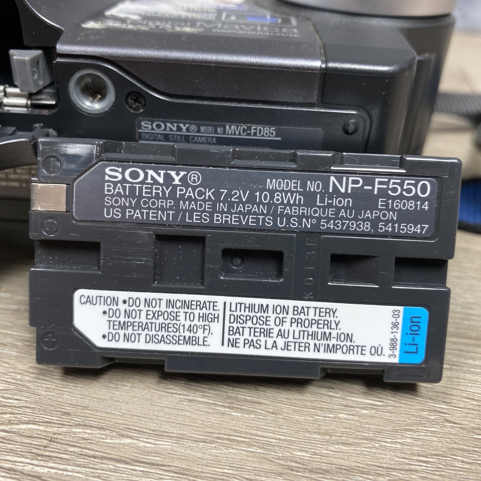 Sony Digital Mavica Dig Still Camera MVC-FD85 1.3 MP D5