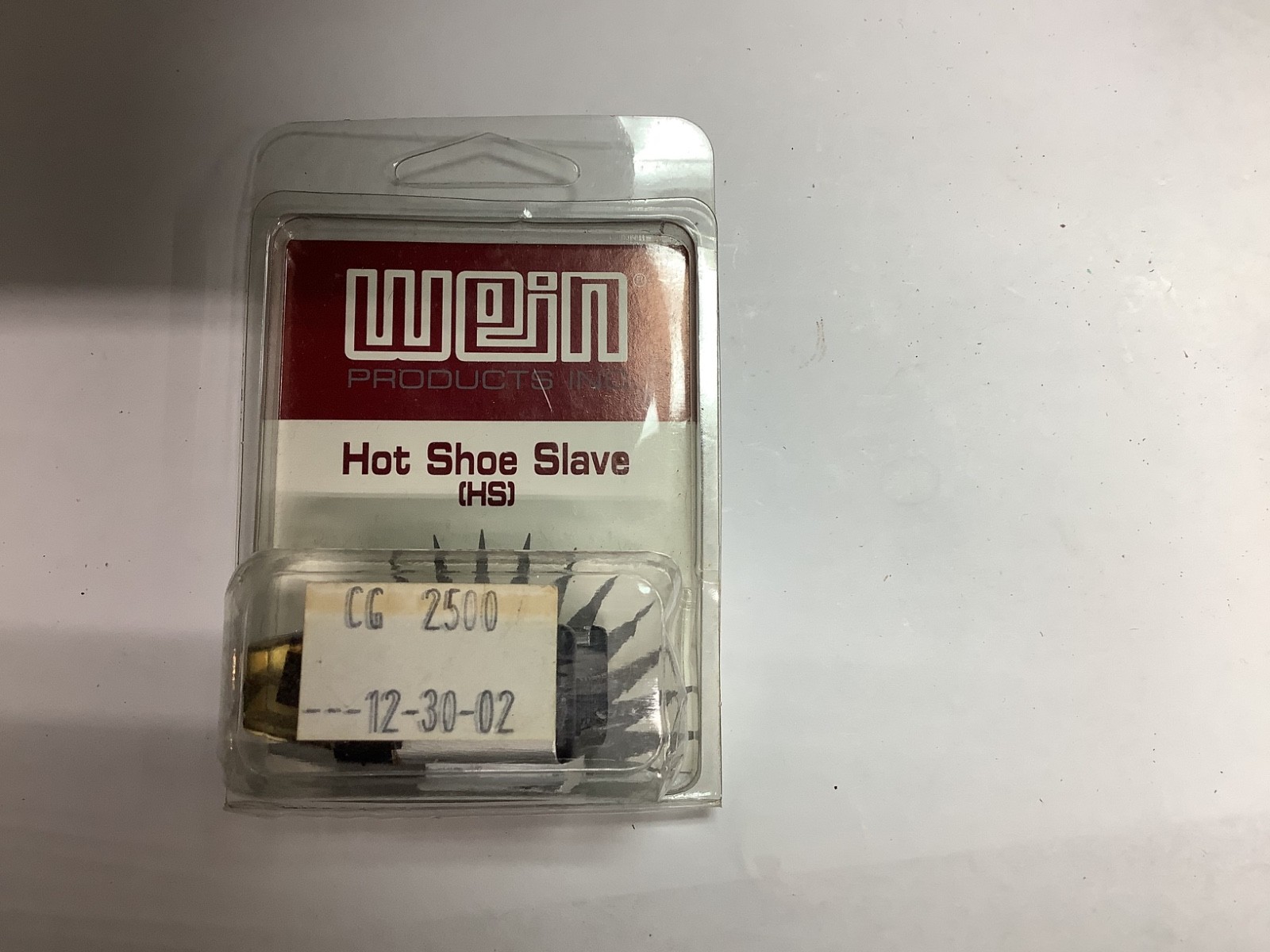 WEIN HS HOT SHOE SLAVE 150 FEET RANGE, MODEL 940-030 New In Package NOS