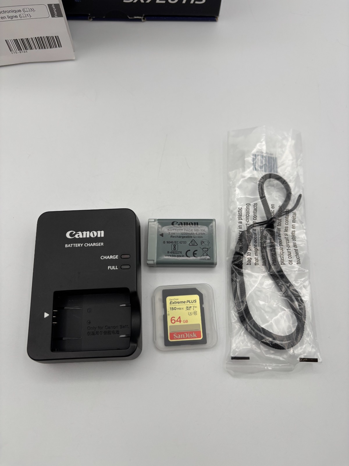 Canon PowerShot SX720 HS 20.3MP Compact Digital Camera Red Bundle MINT