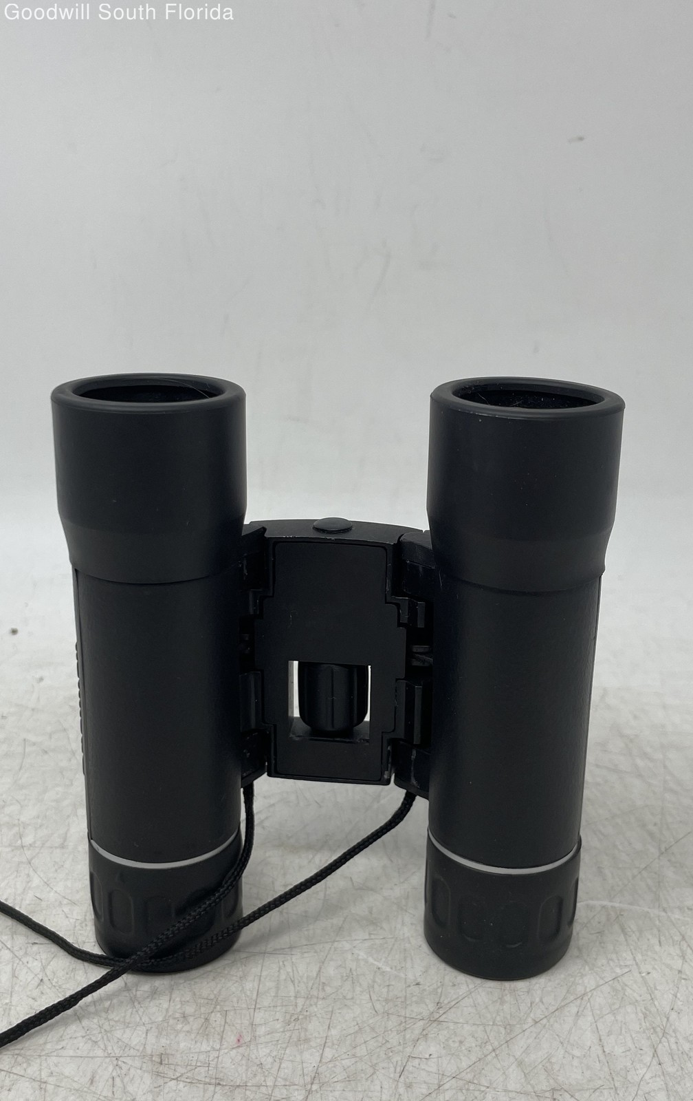 Bushnell PowerView 10×25 Black Compact Folding Roof-Prism Binocular With Case