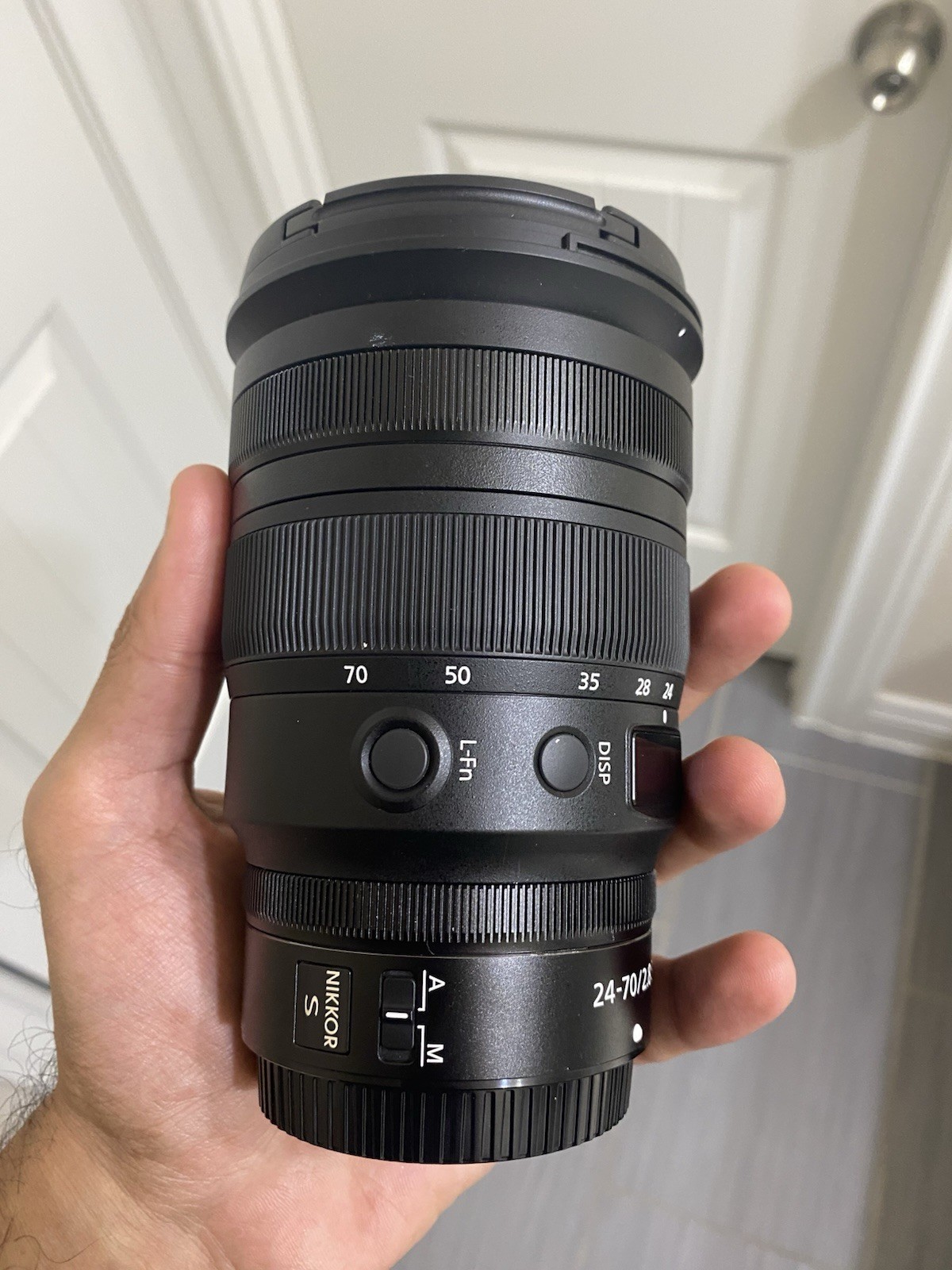 Nikon NIKKOR Z 24-70mm f/2.8 S Lens With Caps & Hood