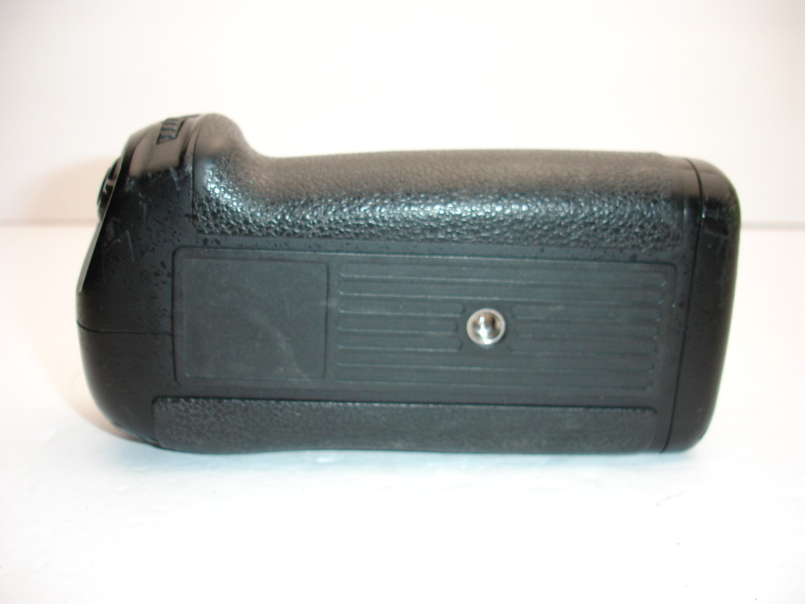 VELLO Vertical Battery Grip for Nikon D800 D800E camera BG-N7