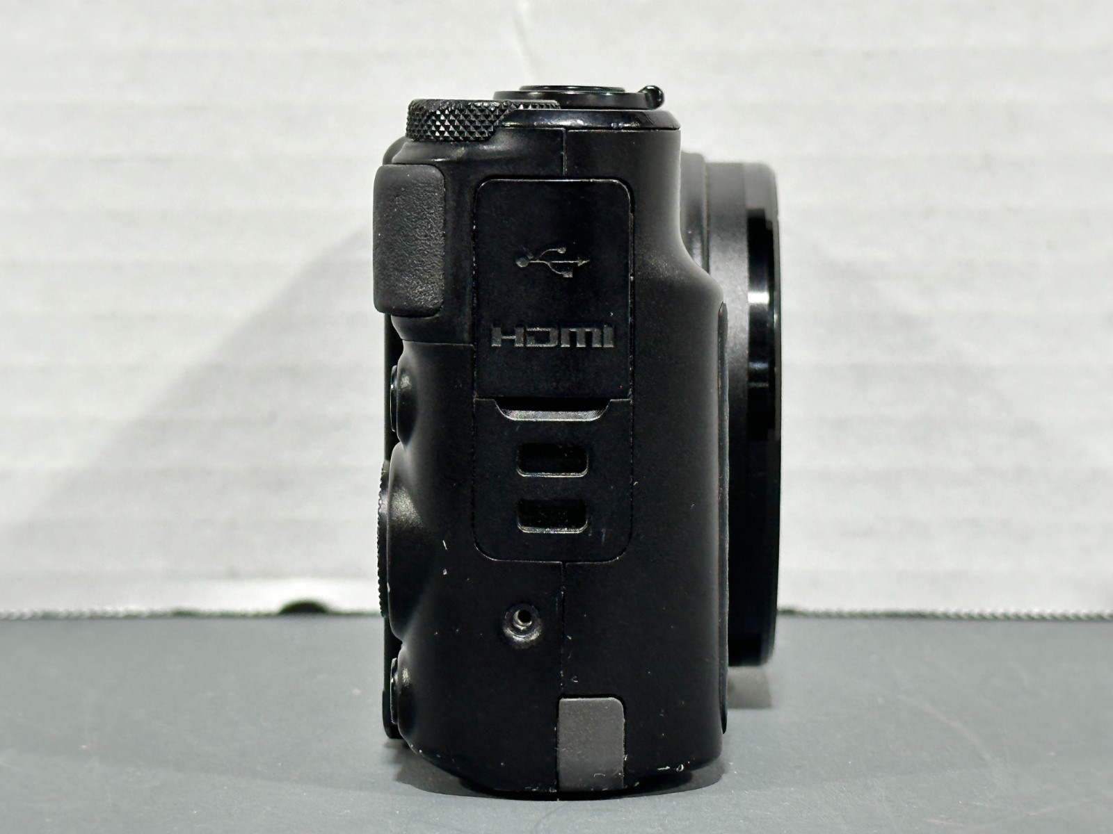 Canon PowerShot SX740 HS 20.3 MP 40x Opt. Zoom Compact Digital Camera Read Desc.