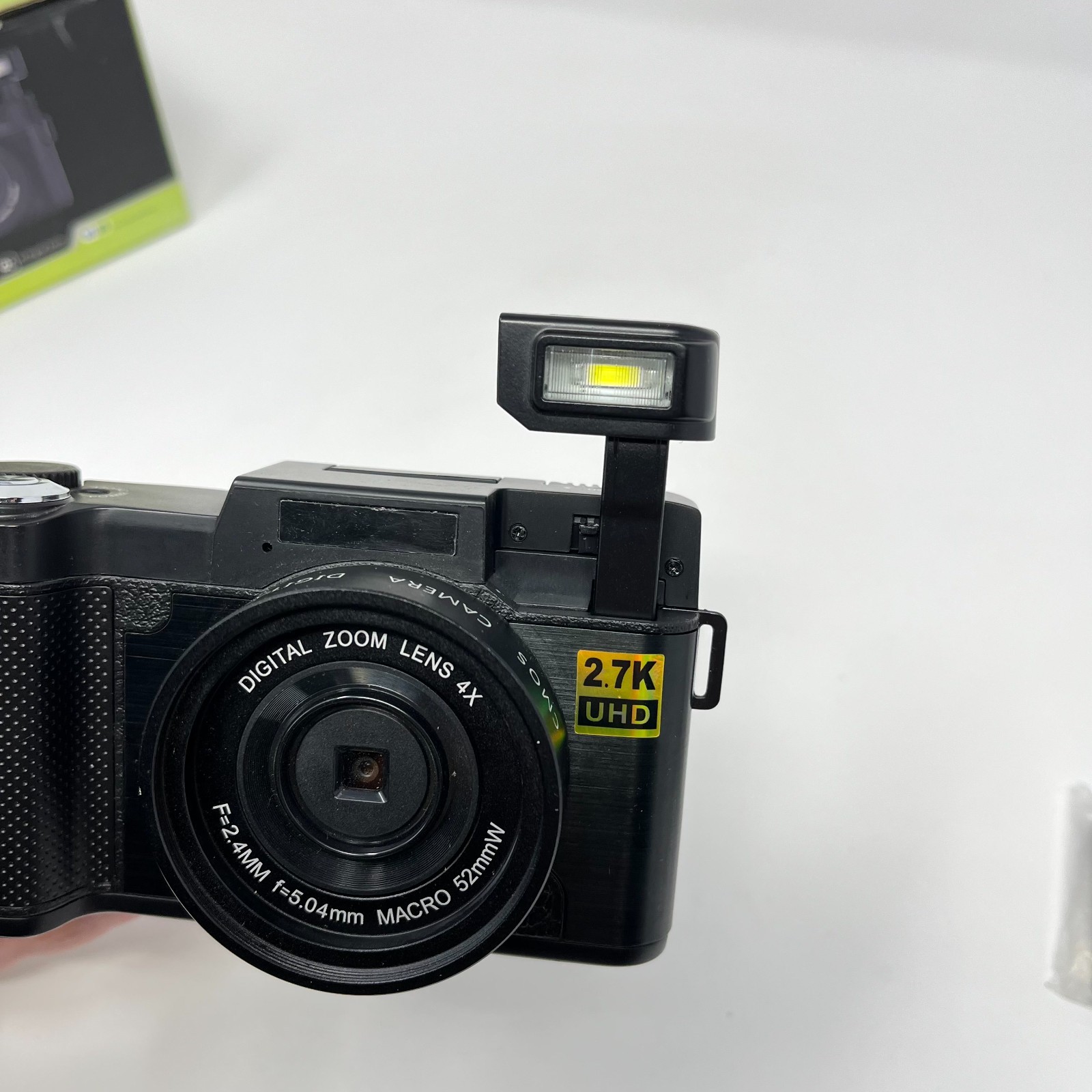 2.7K Digital Camera 24 MP Vlogging Cam Recorder Flash Handheld Photo Video Trave