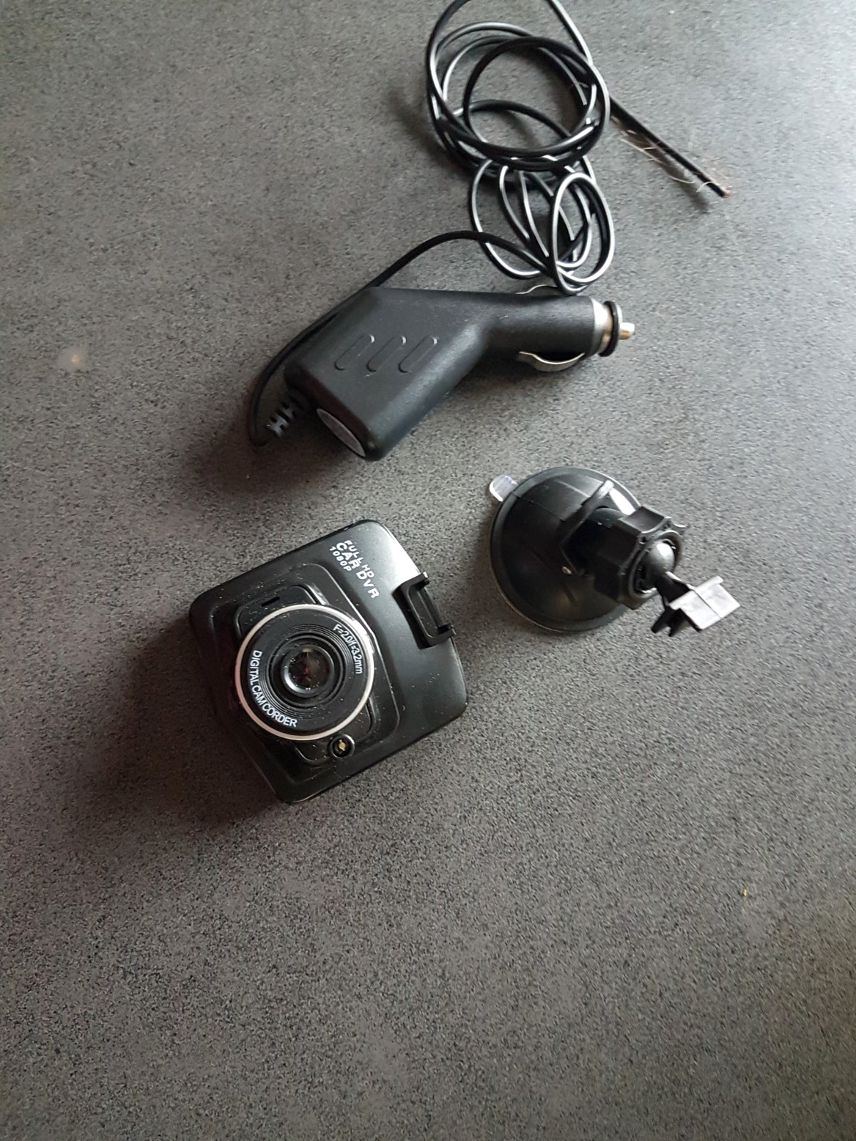 FULL HD CAR DVR 1080P DIGITAL CAMCORDER F=2.0/F=3.2MM CAR CAMERA