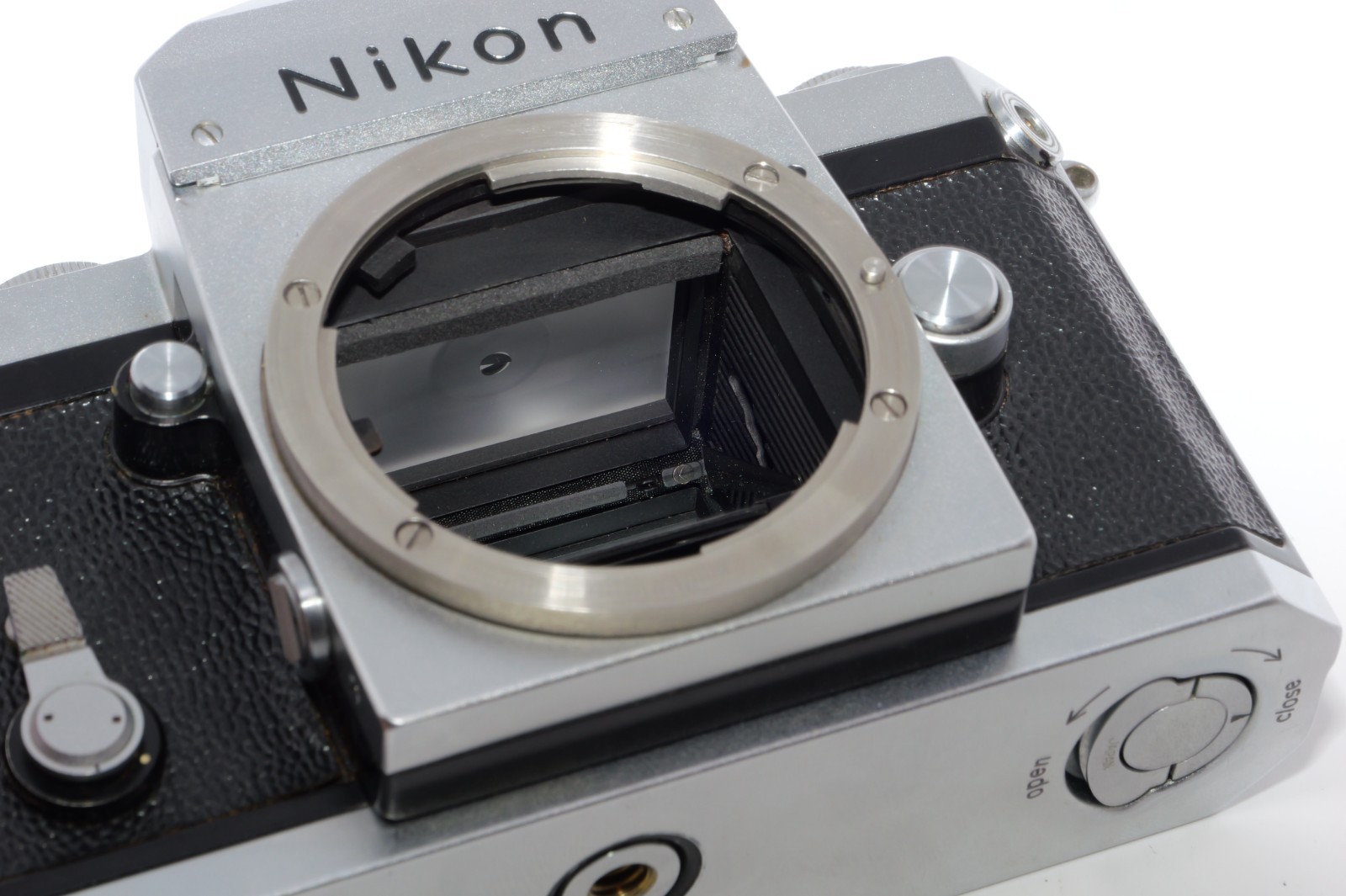 Nikon F #640xxxx 1st year camera with Nikkor-S 5cm f2 lens. Circa 1959. RARE !