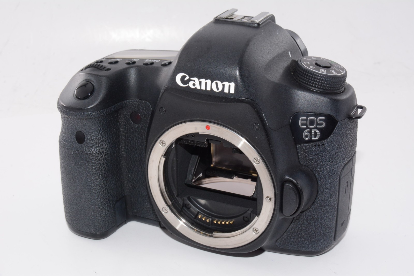 [Exc+5/53136shots]Canon EOS 6D 20.2MP Digital SLR Camera From JAPAN #u11413