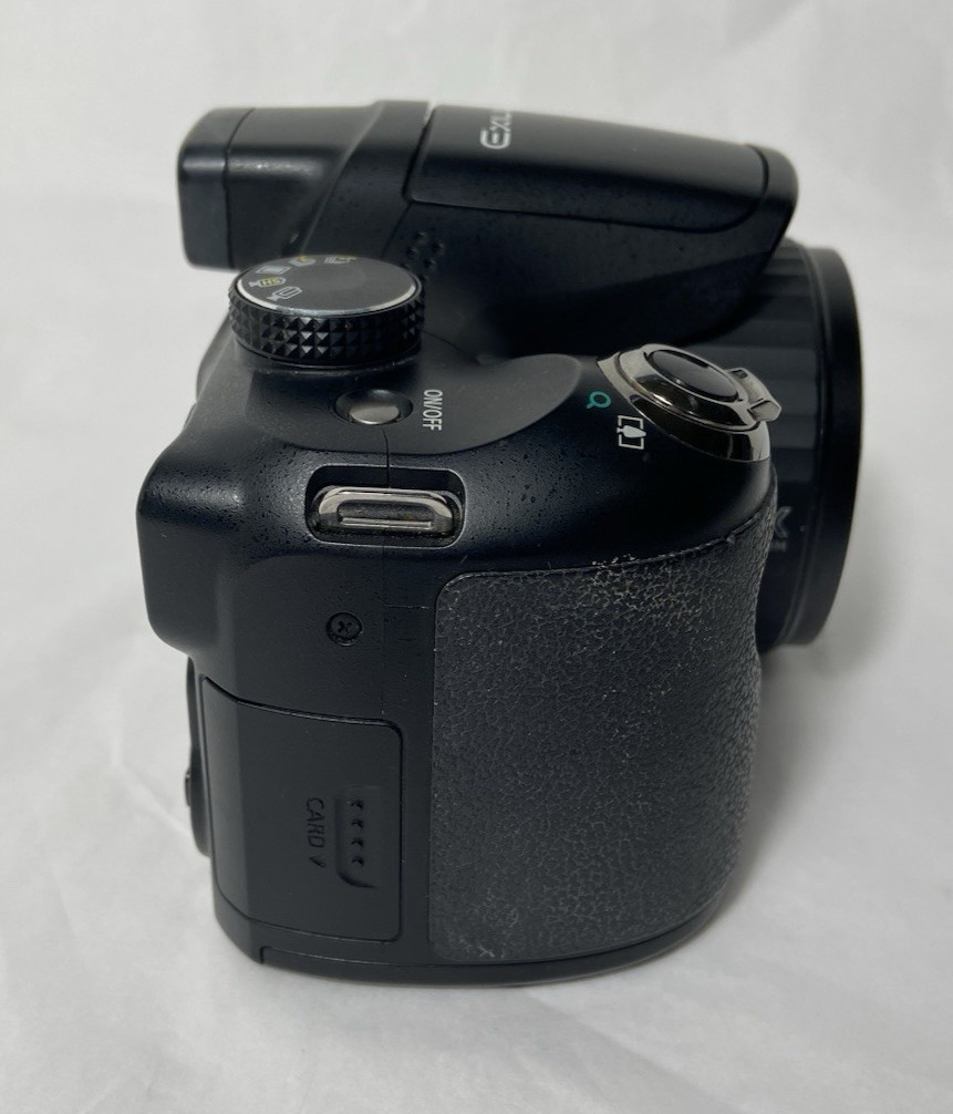 CASIO Digital Camera HIGH SPEED EXILIM EX-FH20 9.1 MP Optical 20x Zoom + 2 Cards