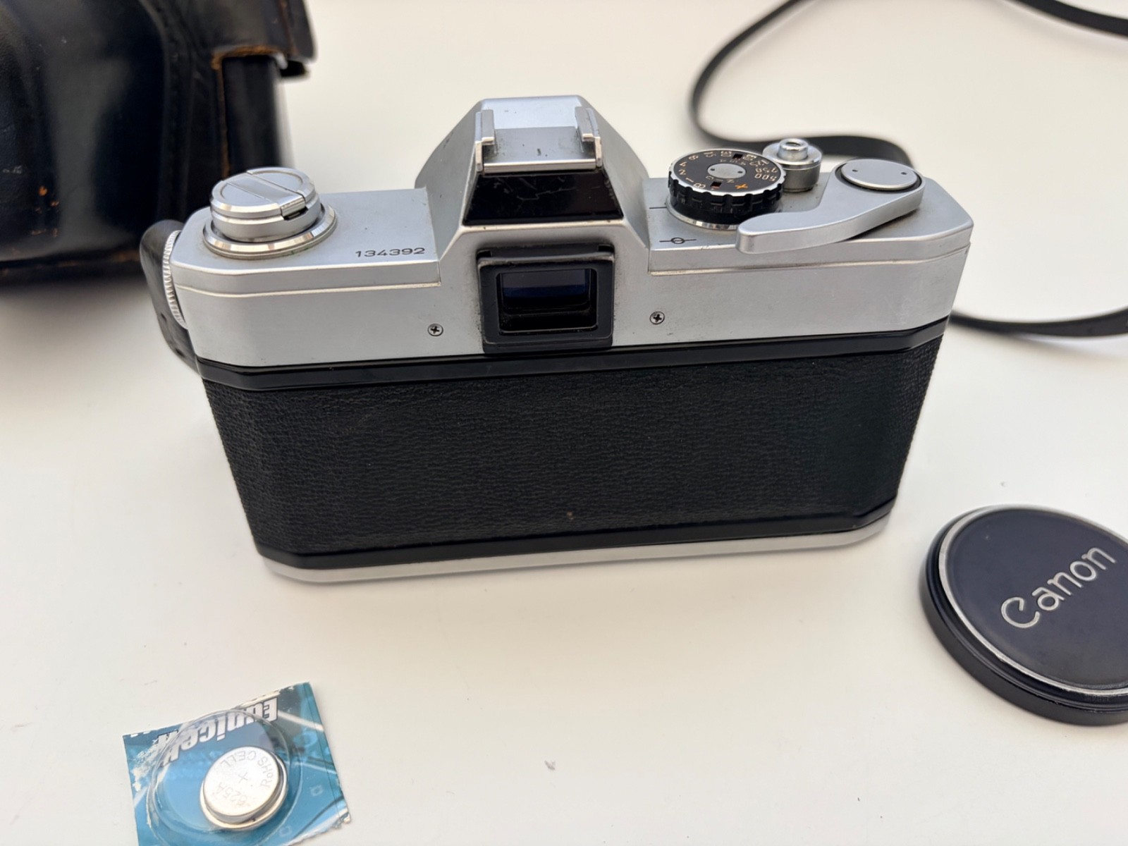 Canon TL QL 35mm SLR Film Camera with Canon 50mm Prime Lens- Tested & Working