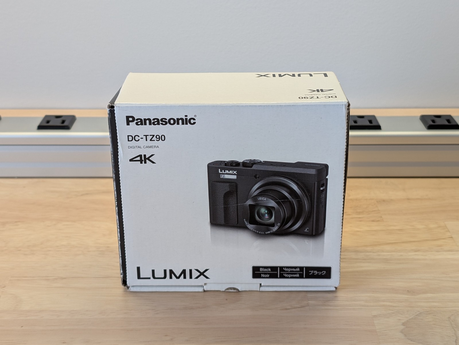 Near Mint Panasonic LUMIX DC-TZ90 Compact Camera 20.3MP 4K Video 30x Zoom Black