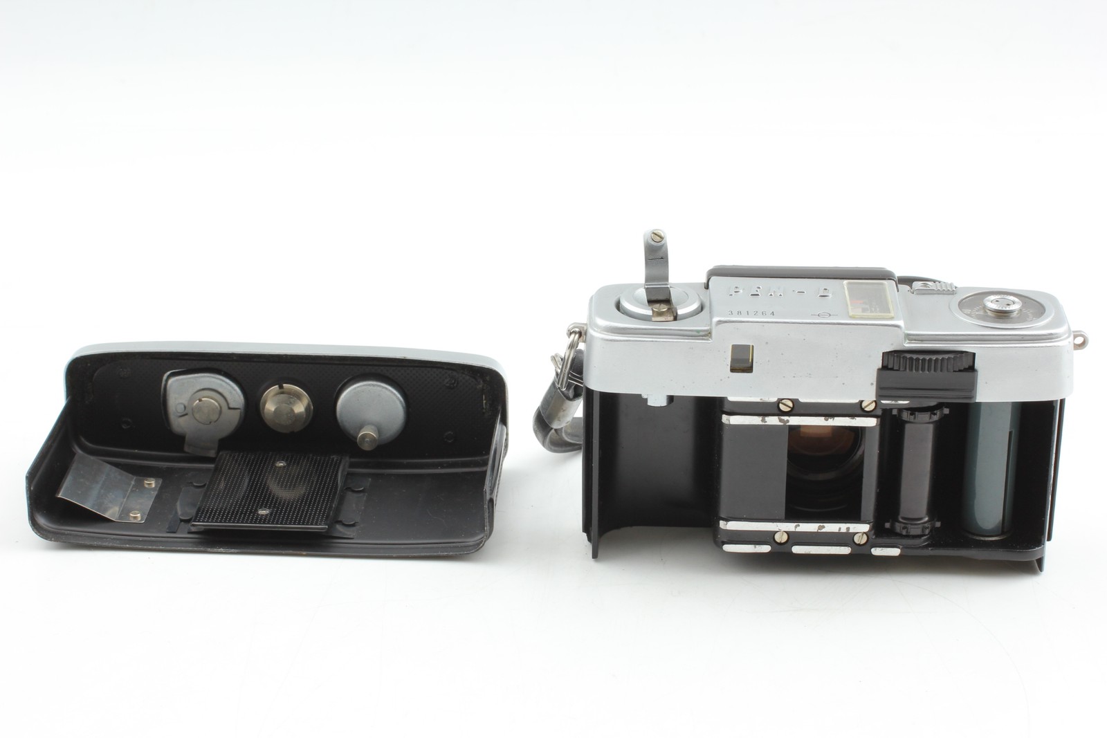 [NEAR MINT] Olympus Pen D 35mm Half Frame Film Camera From JAPAN