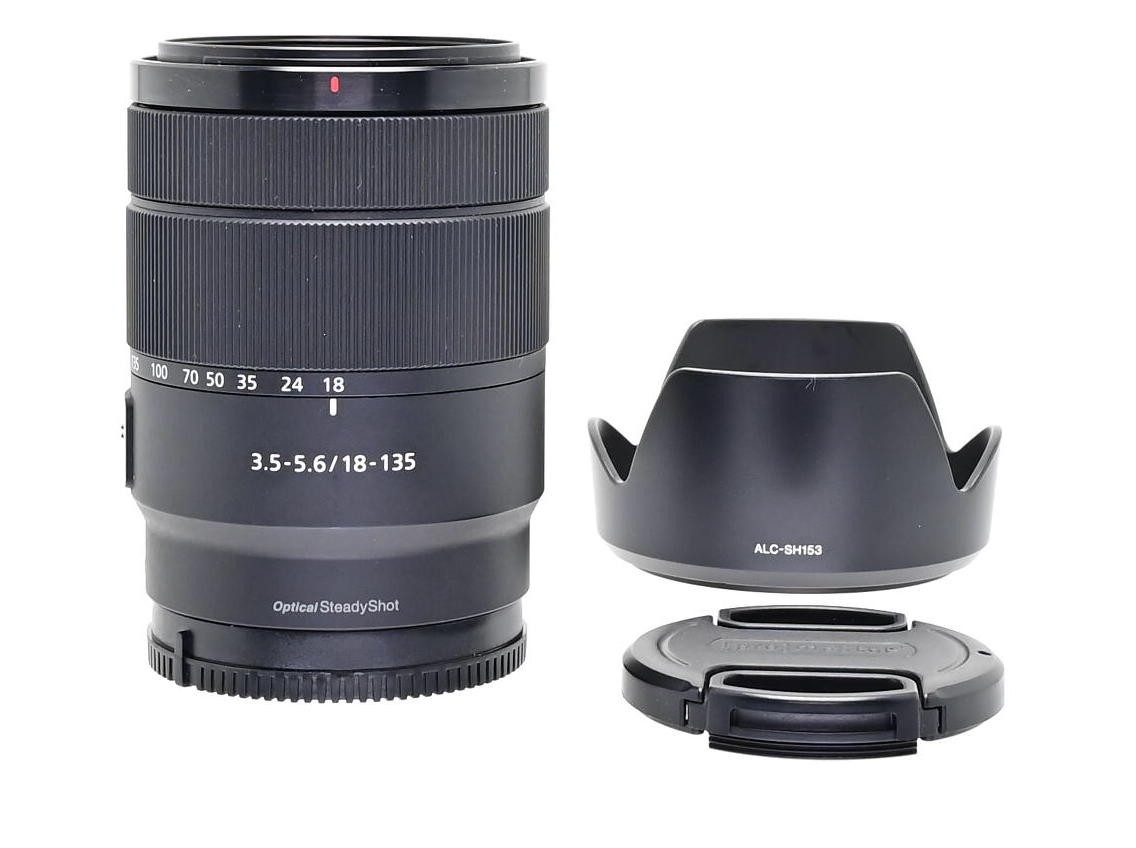 Sony E 18-135mm f/3.5-5.6 OSS