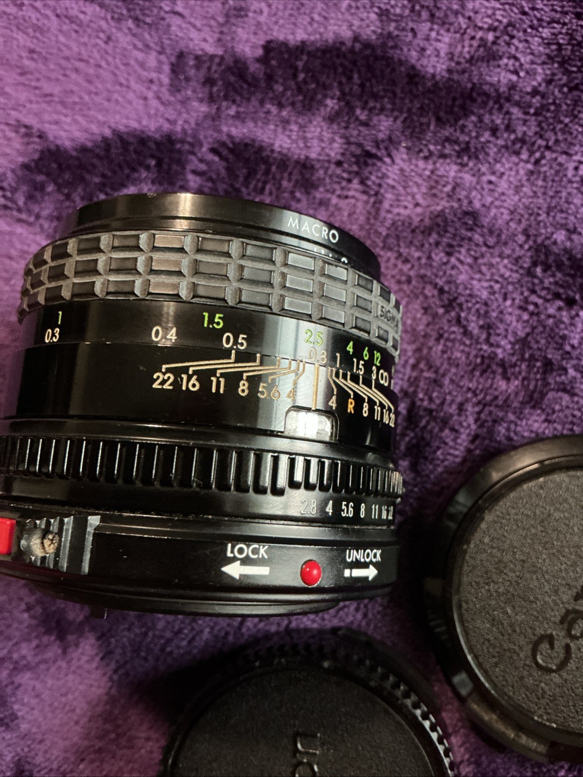 Sigma Mini-Wide II 1:2.8 F=28mm Mc Lens For Canon