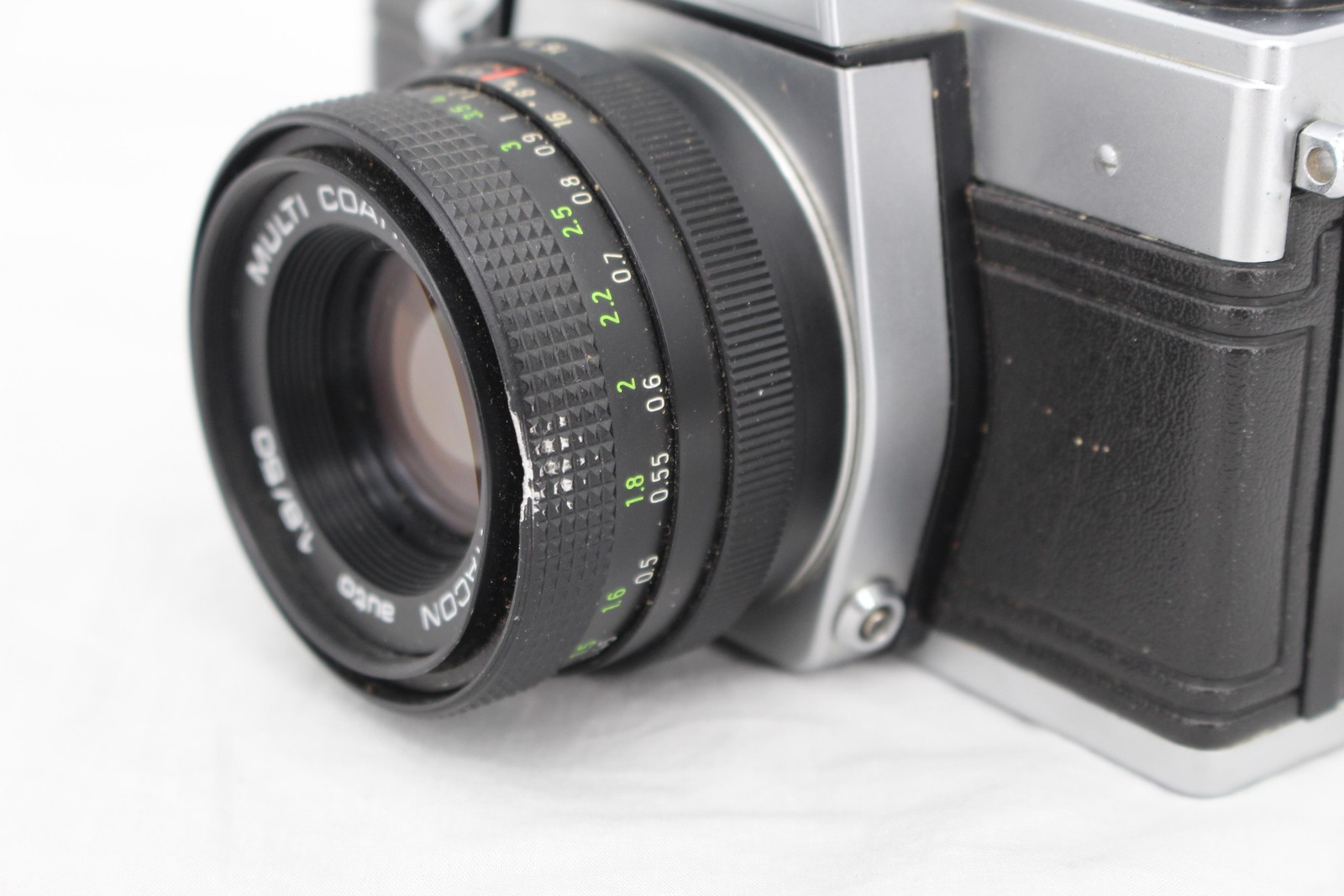 Vintage Praktica MTL5 SLR Camera 35mm Film Pentacon 50mm Lens Silver Black DDR