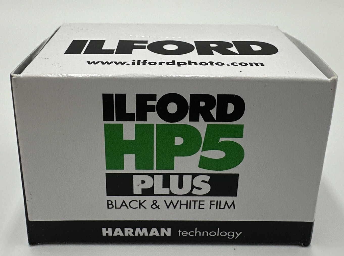 ILford HP5 PLUS 400 Black and White 35mm Film (24Exposures, Single Roll)