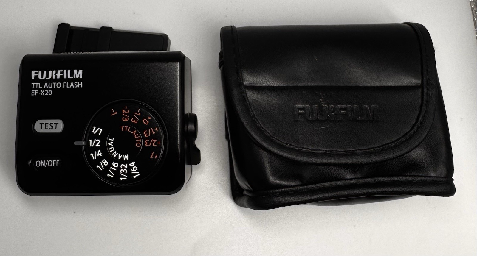 Fujifilm EF-X20 TTL Auto Flash Tested Works Excellent Condition w/ Case & Manual