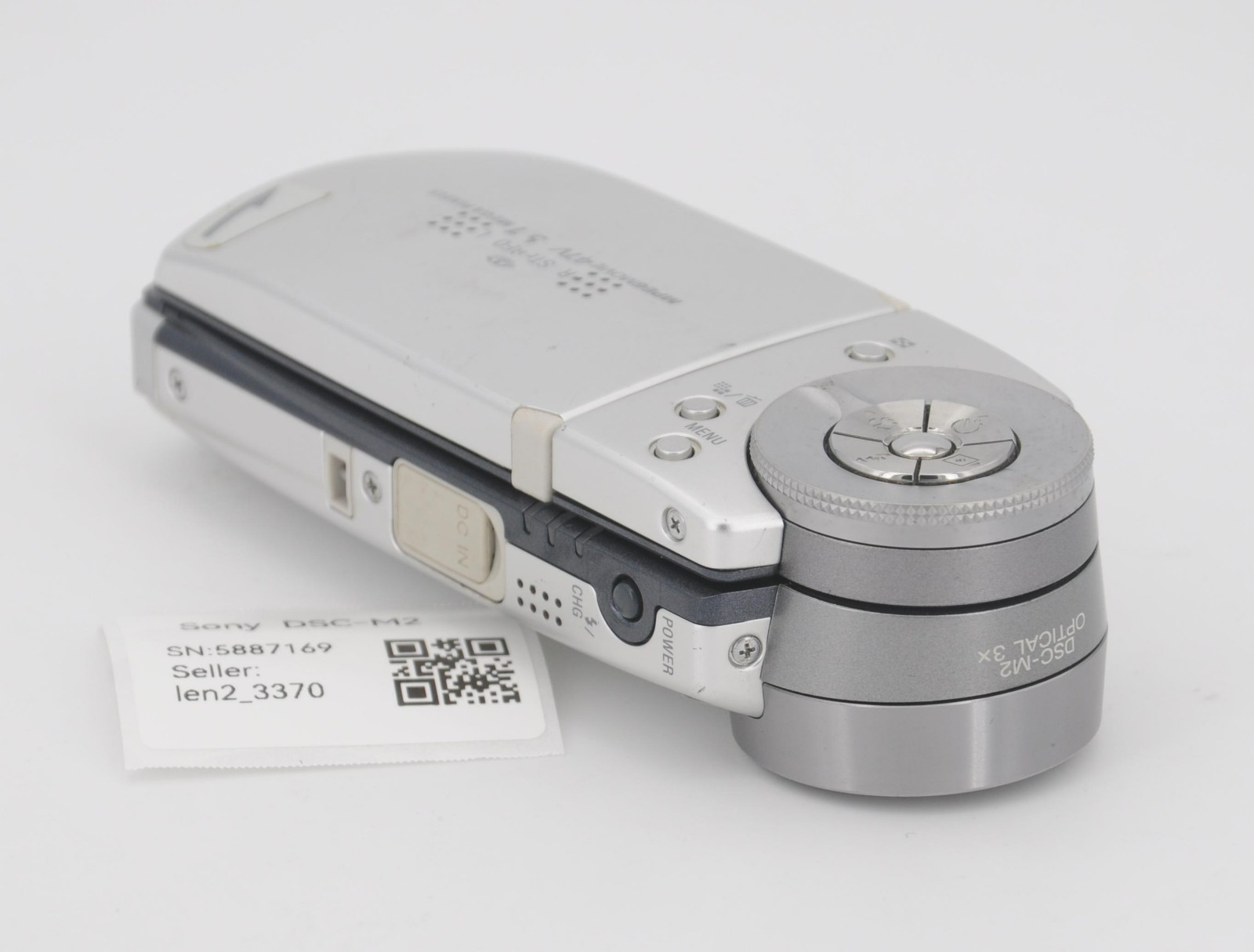 Near Mint –Sony Cyber-Shot Digital Camera DSC-M2 ( 5.1 Megapixel )–Silver