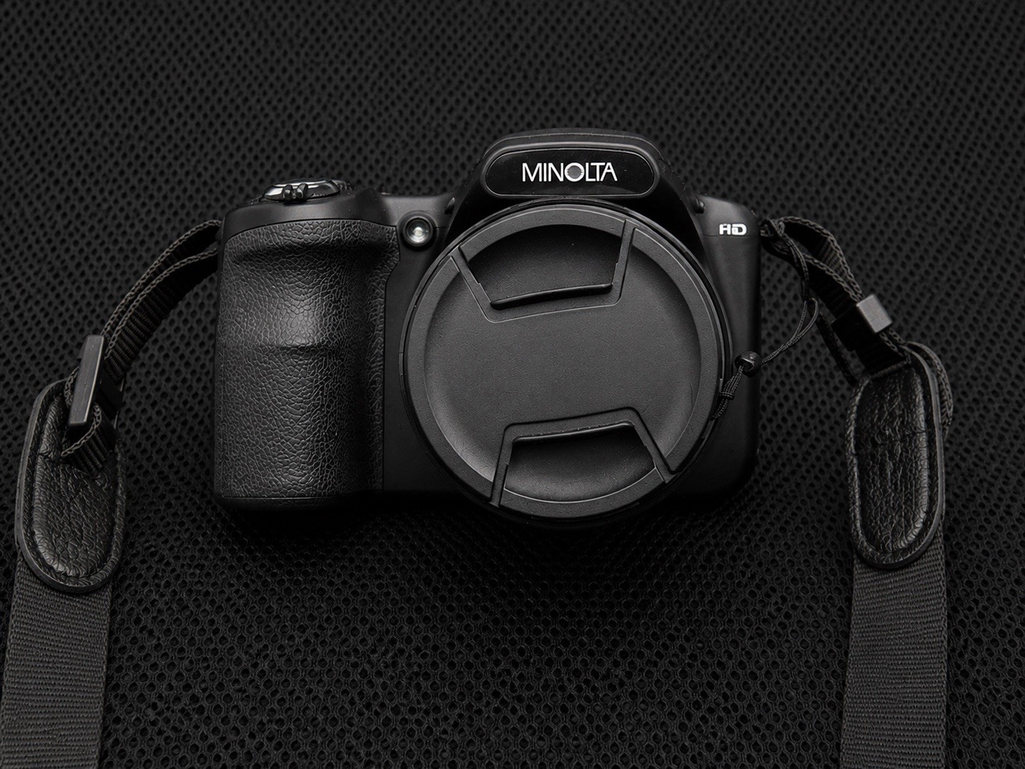 Konica Minolta MN35Z-BK 20 MP Bridge Digital Camera – Black