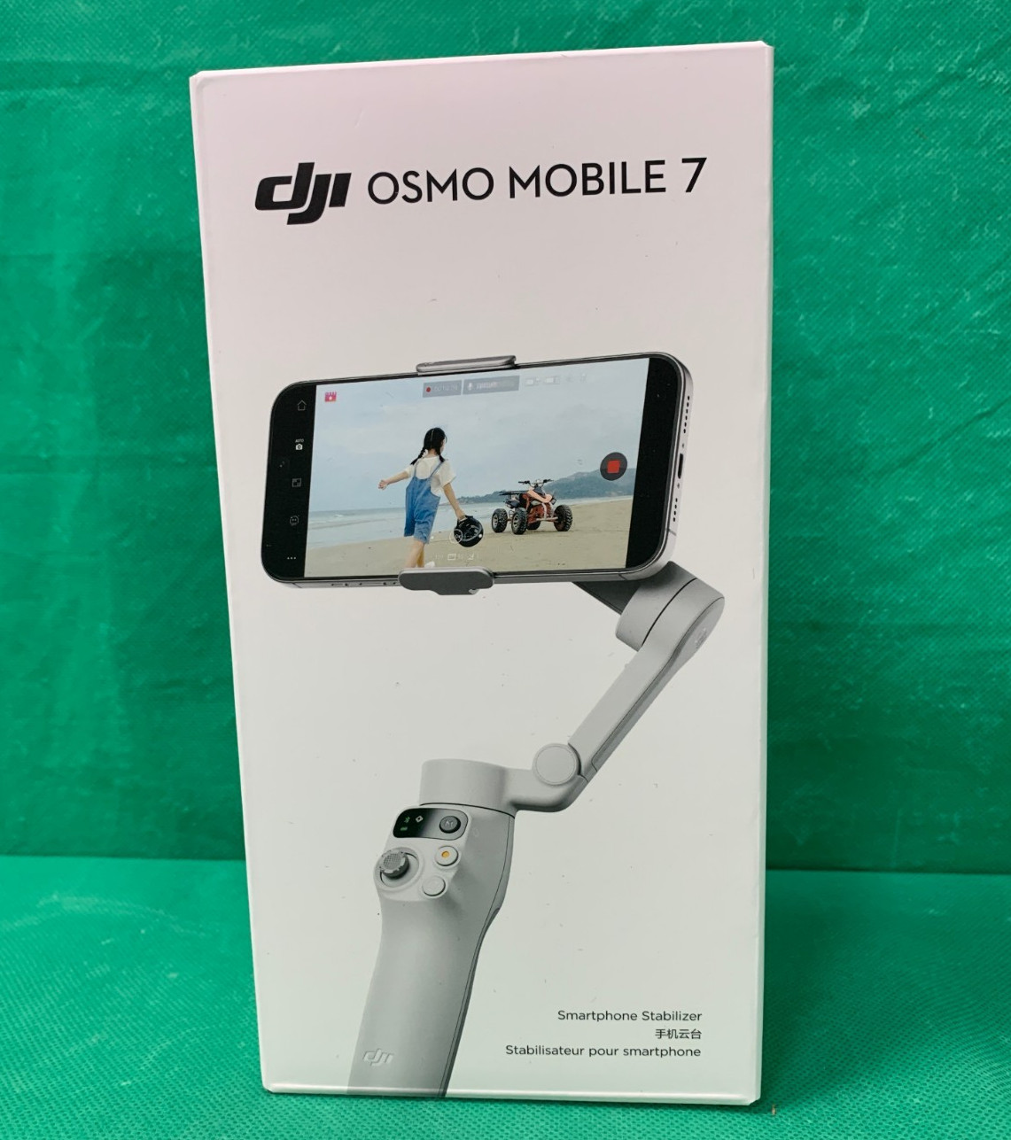 DJI Osmo Mobile 7 Smartphone 3-Axis Gimbal Stabilizer – Gray