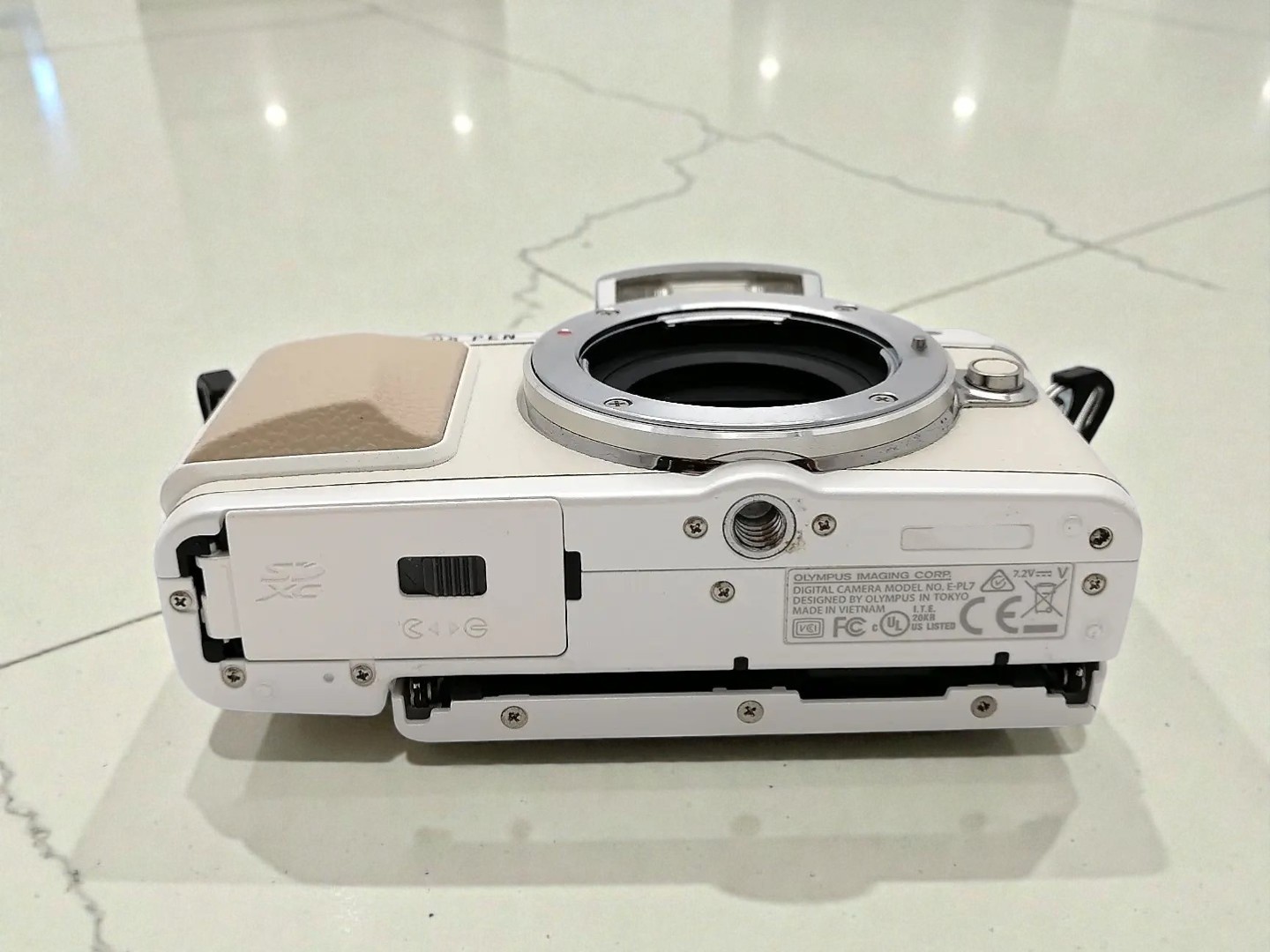 OLYMPUS PEN Lite E-PL7 Micro Four Thirds Mirrorless Body White Working Used JP
