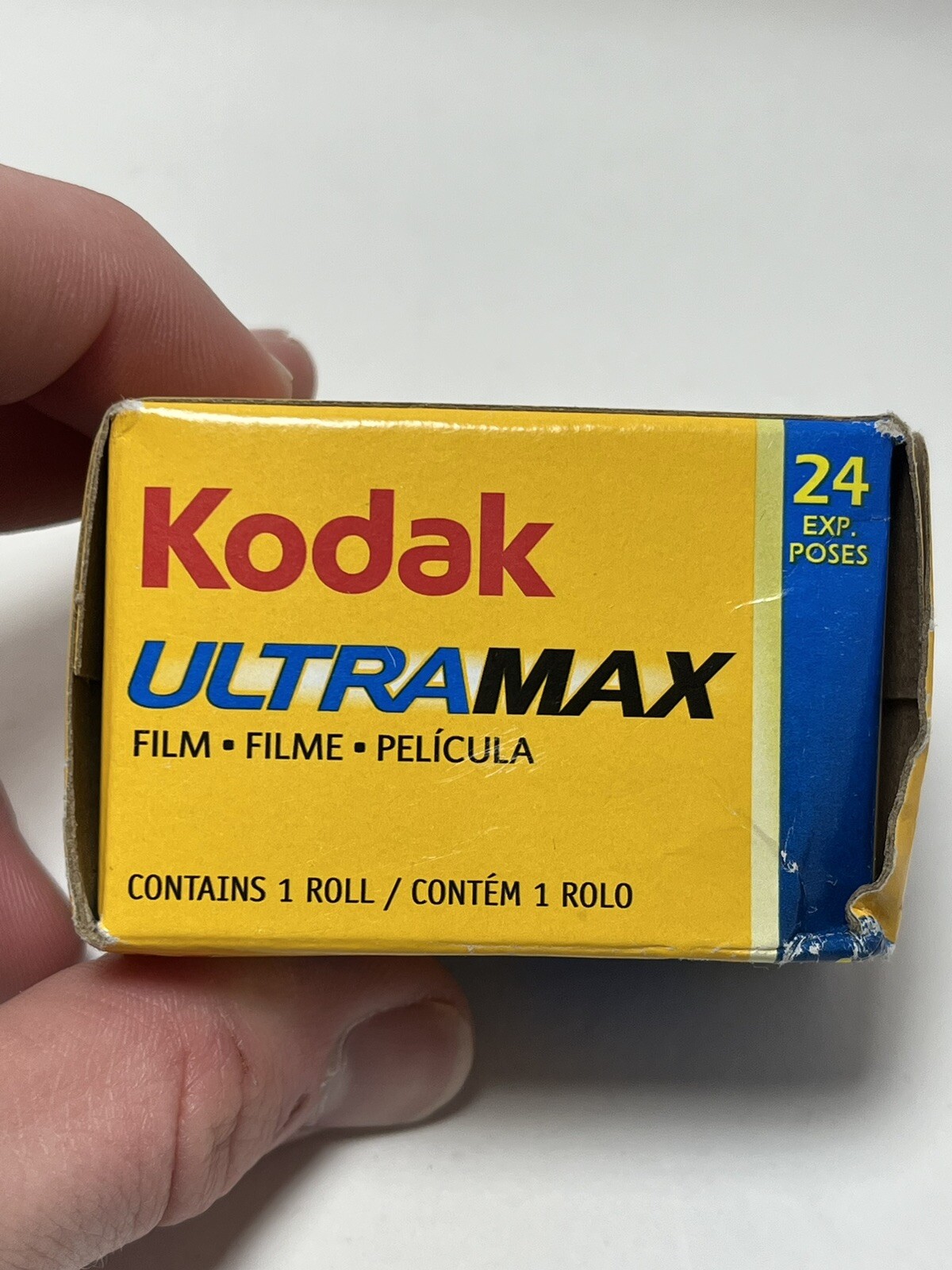 1x Kodak Ultra Max 400 35mm Color Film 24 Exposures EXP 08/2009