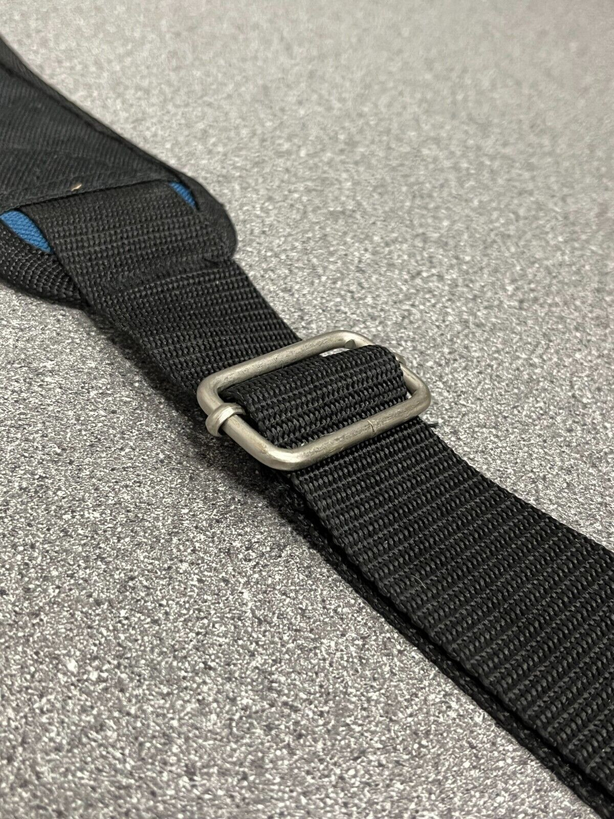 Detachable Shoulder Strap With Carabiner Snap Hooks and Adjustable Length Buckle