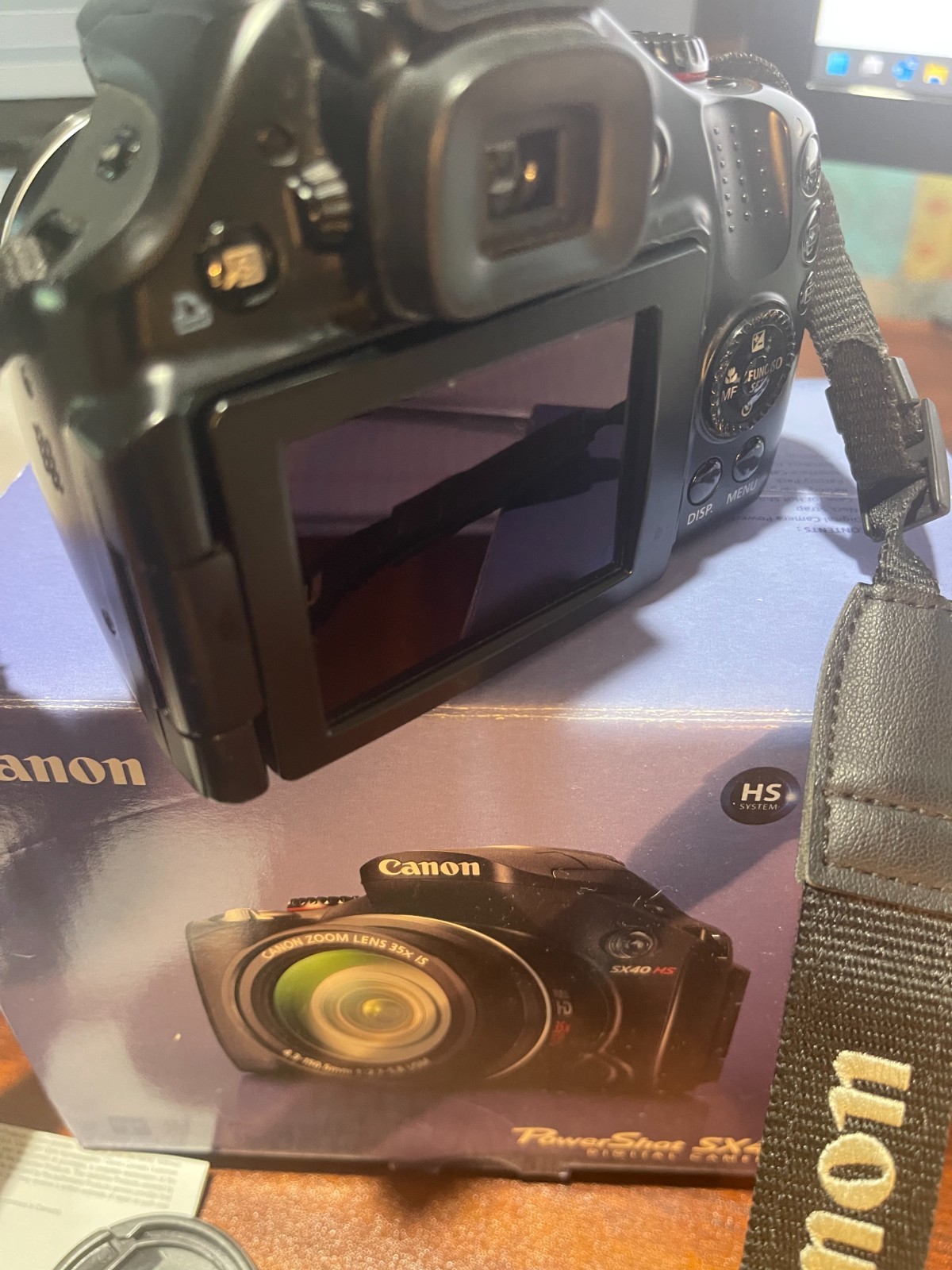 Canon PowerShot SX40 HS Digital Camera – 12.1MP 35x Zoom w/ Chargers, Battery