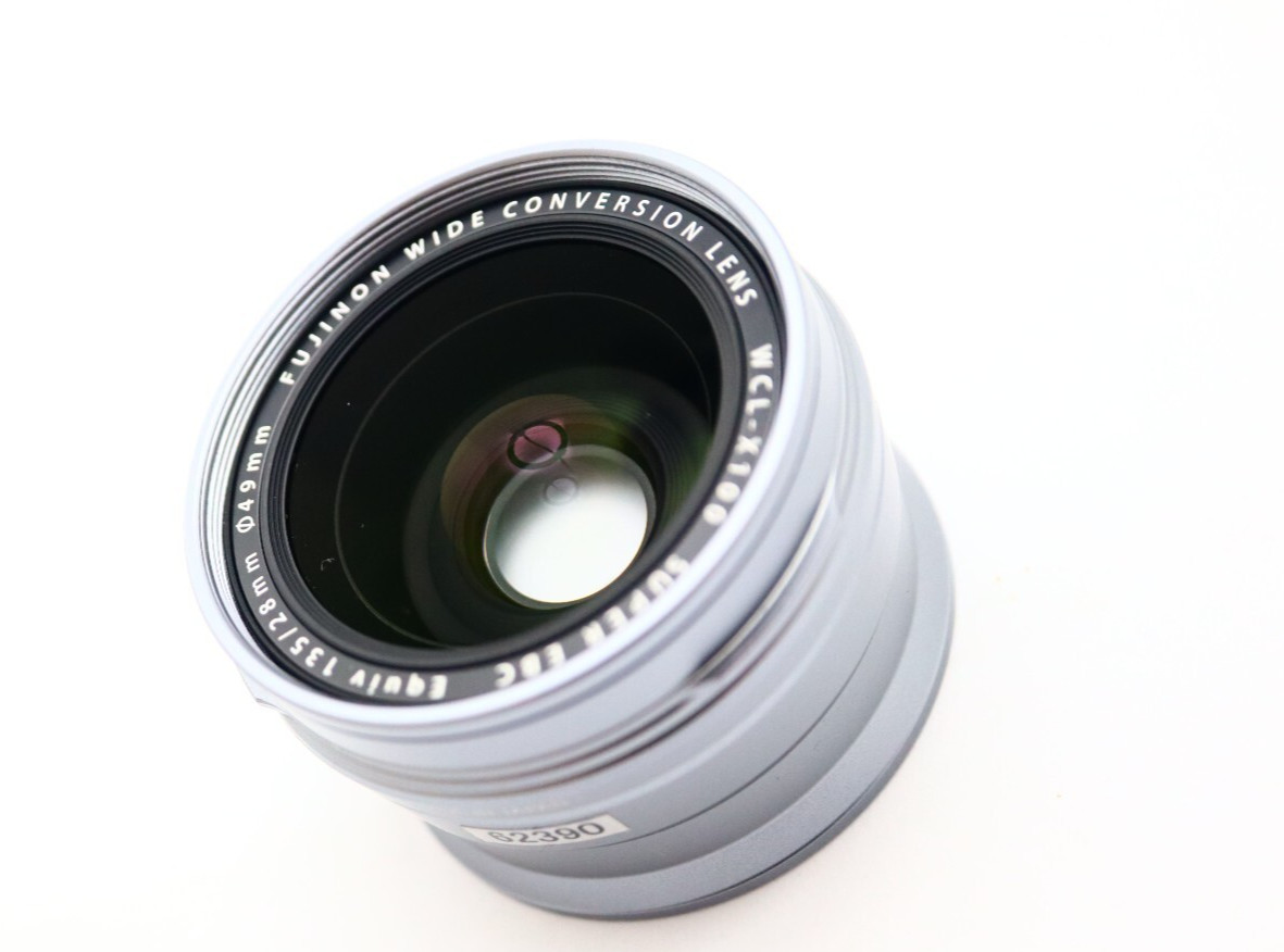 574 FUJIFILM WCL-X100 Wide Conversion Lens Silver for X100 series **N MINT** DHL