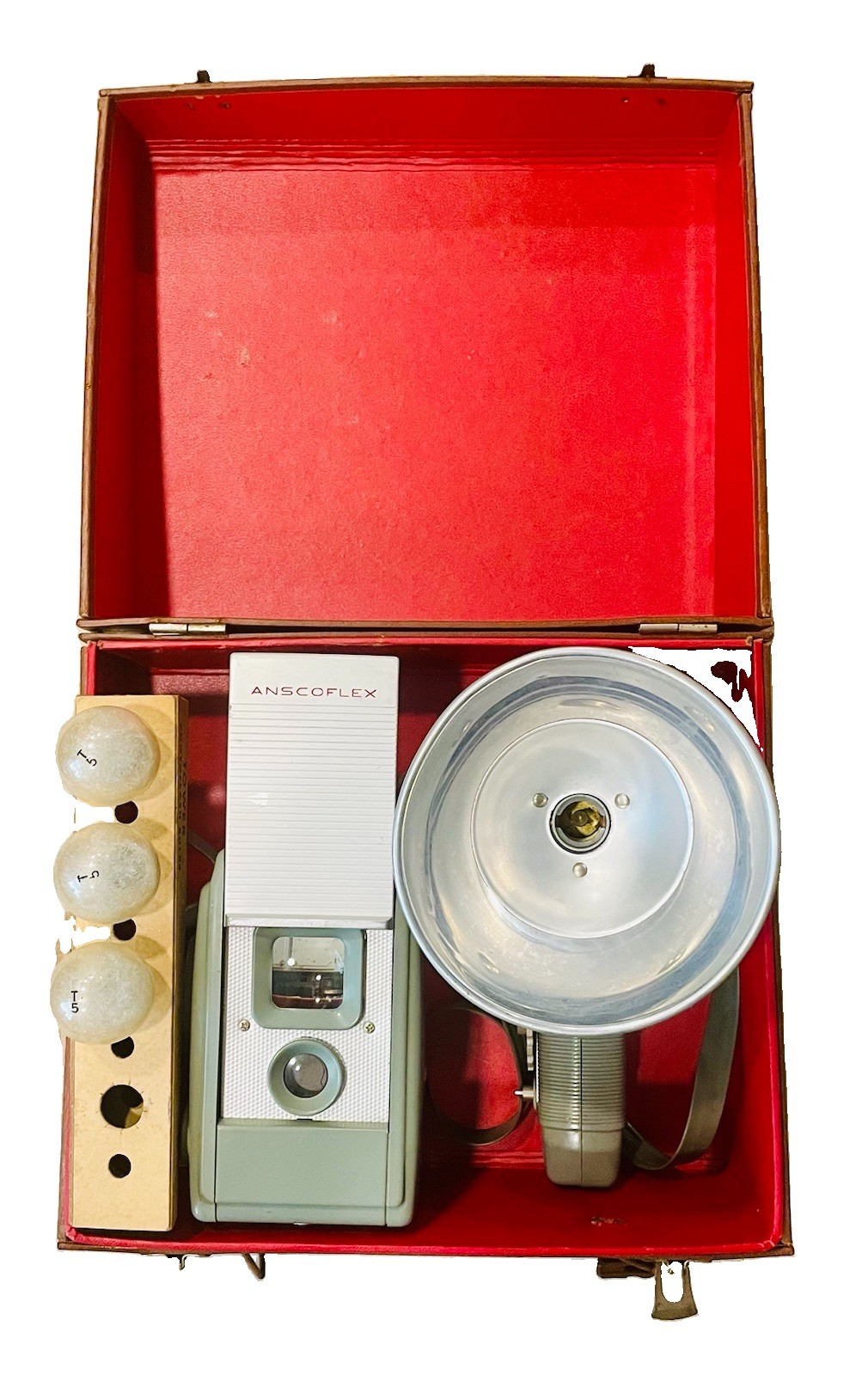 VINTAGE 1950s ANSCO ANSCOFLEX II CAMERA w/FLASH & BULBS IN ORIGINAL CASE