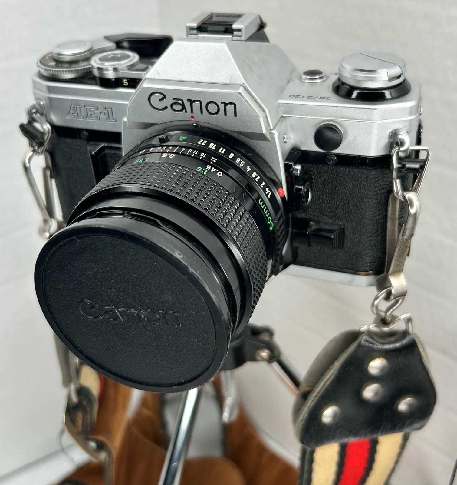 Canon AE-1 35mm SLR Film Camera w/FD 50mm f1.8 Lens w/EXTRAS -USED/WORKS