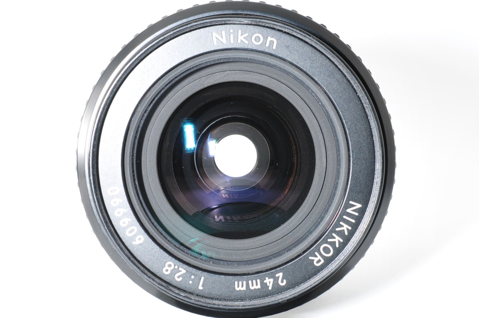 Near MINT Nikon Ai Nikkor 24mm f/2.8 MF Manual Focus Wide Angle Lens Hood JAPAN