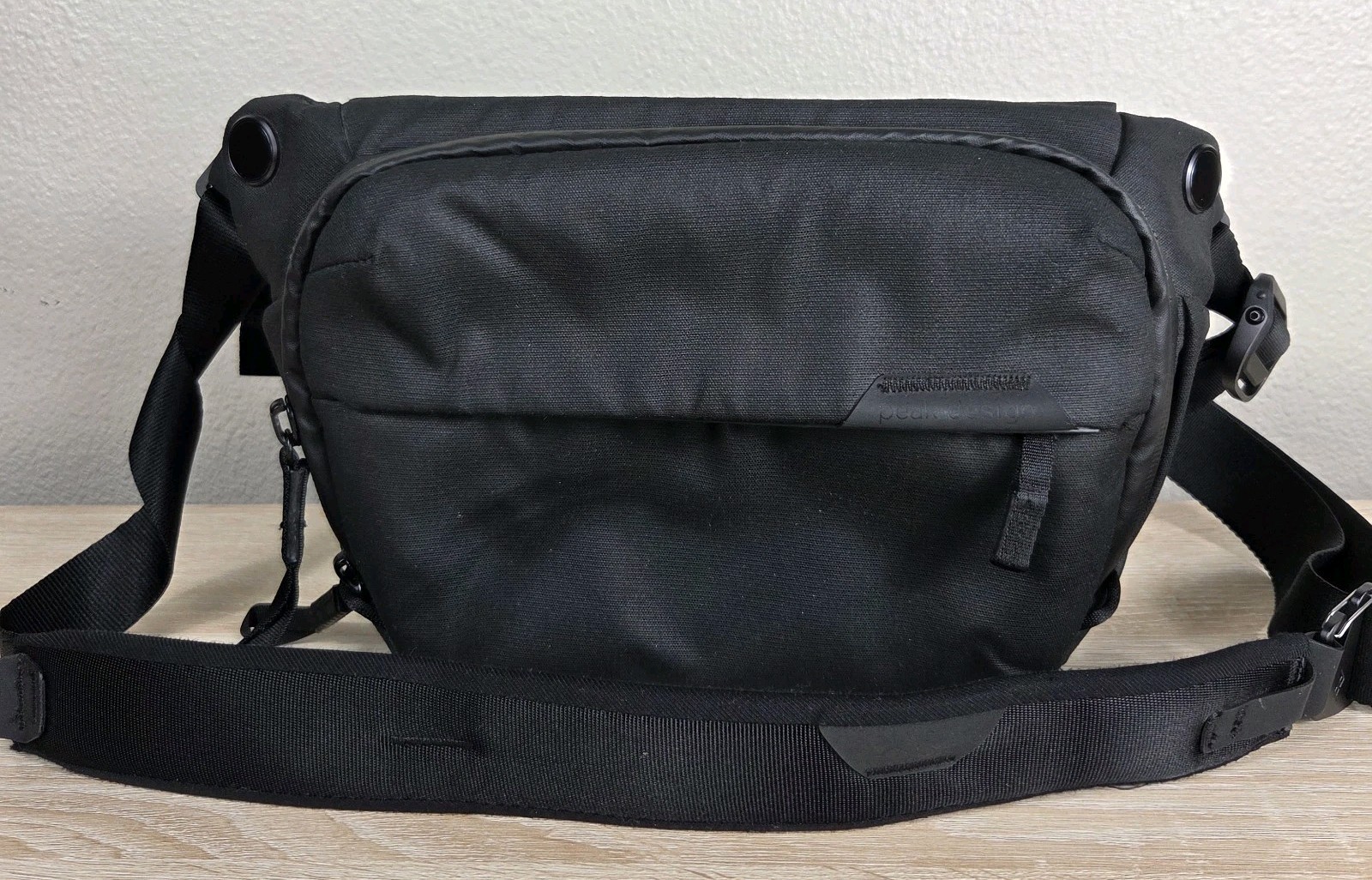 Peak Design Everyday Sling 3L Black Camera Bag Crossbody EDC Travel Tech Organiz