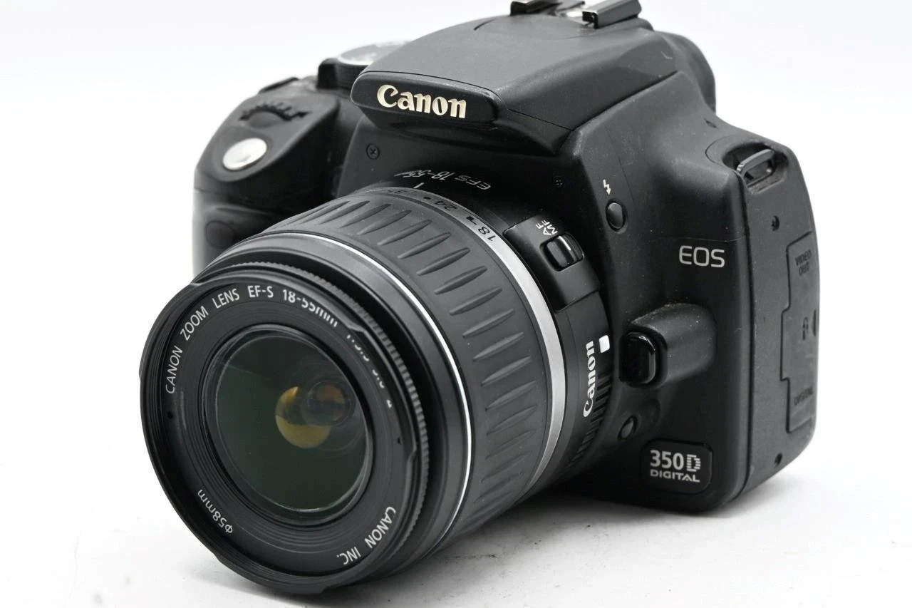 Canon 350D D Camera c/w 18-55mm II EF-S Lens GOOD CONDITION with new battery