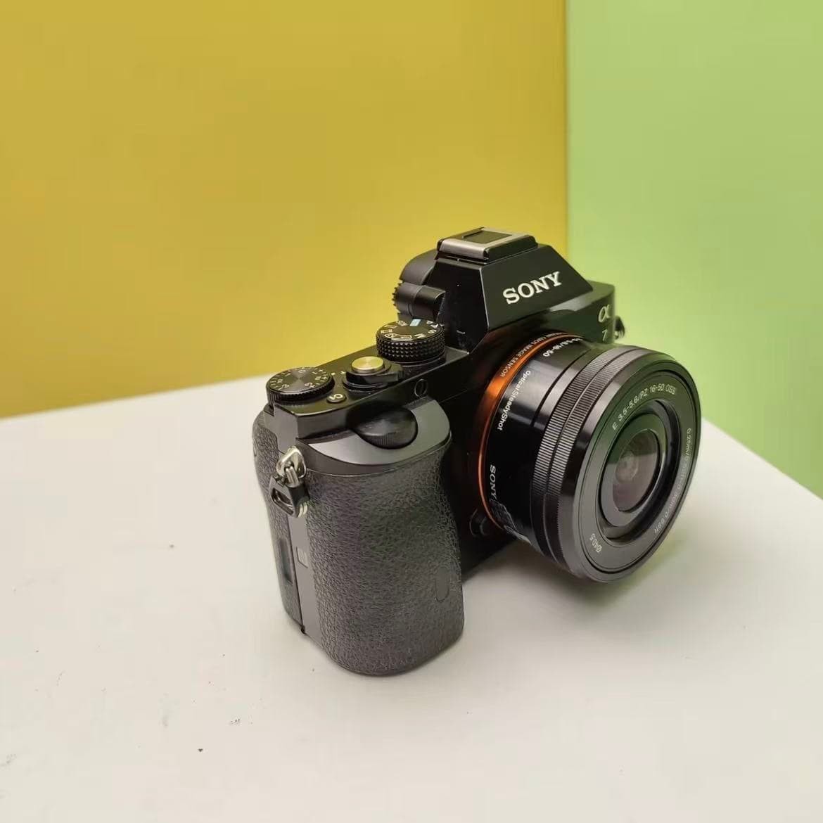 Sony Alpha A7 Mirrorless Digital Camera W/16-50mm Lens SD Good Condition Tested