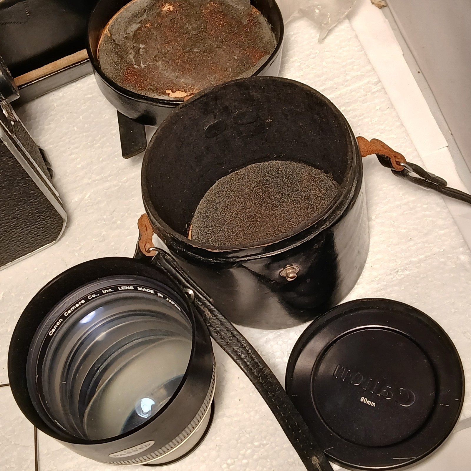 Vtg Canon Cine Zoom 512 8mm Film Movie Camera Lot w/ C-8 Power Grip & Case Untsd
